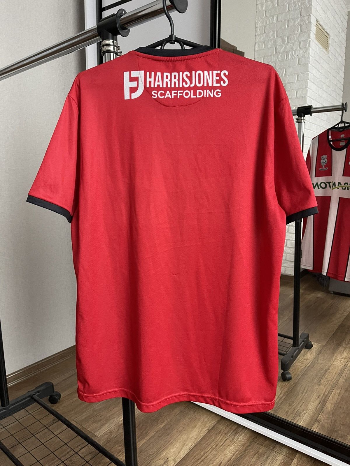 Errea 2022/2023 Lincoln City FC Errea Soccer Jersey T-Shirt Tee Size US L / EU 52-54 / 3 - 4 Thumbnail