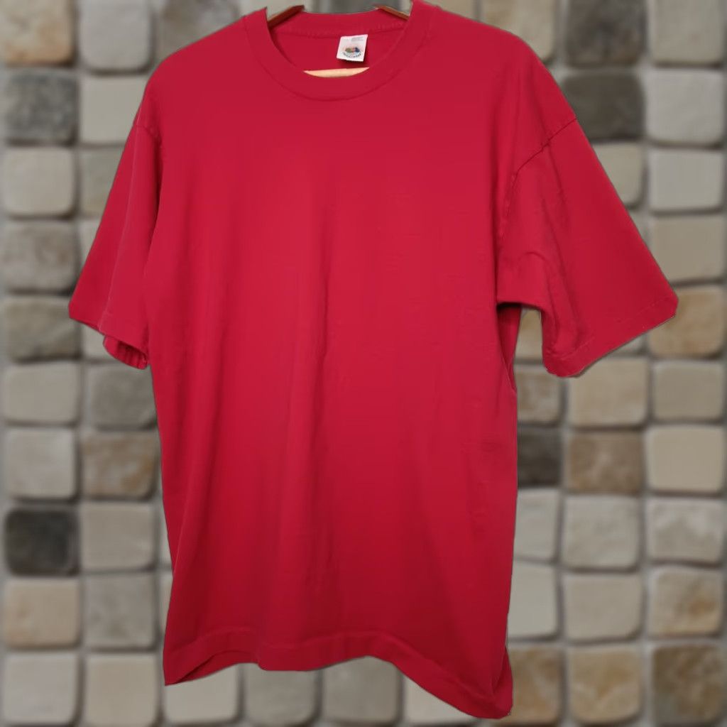 Fruit Of The Loom VINTAGE Fruit of the Loom Casualwear Shirt Mens Large Red Short Sleeve Crew Neck 28" L 22" Pit to Pit United States Mens Size US L / EU 52-54 / 3 - 1 Thumbnail