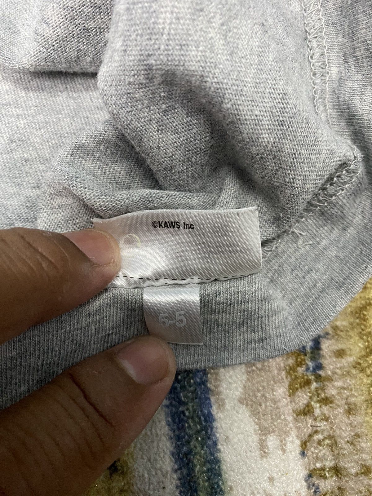 Japanese Brand KAWS x Uniqlo First Gen Tees Size US S / EU 44-46 / 1 - 7 Thumbnail