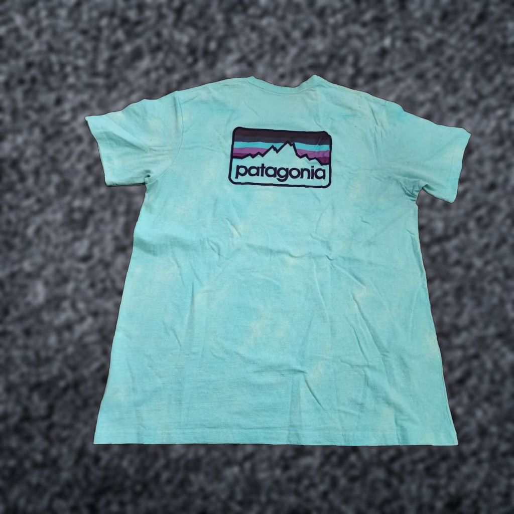 Patagonia Patagonia T-Shirt Mens XXL Responsibili-Tee Distressed Tie Dye Blue Mountain Logo Short Sleeve Crew Neck Nature Outdoor Hiking Size US XXL / EU 58 / 5 - 1 Thumbnail
