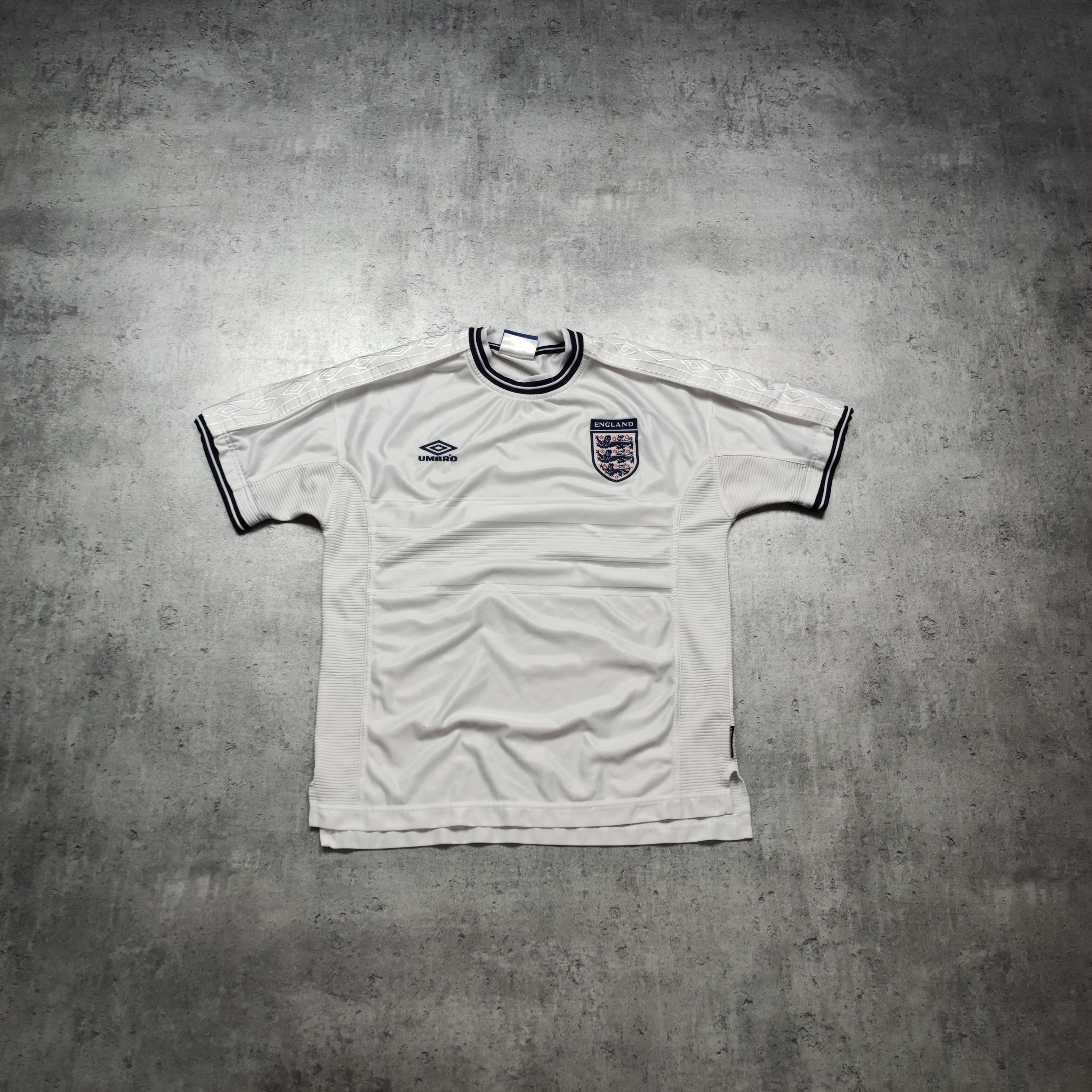 Vintage Vintage OG 1999 Umbro x England National Team Jersey Size US L / EU 52-54 / 3 - 1 Thumbnail