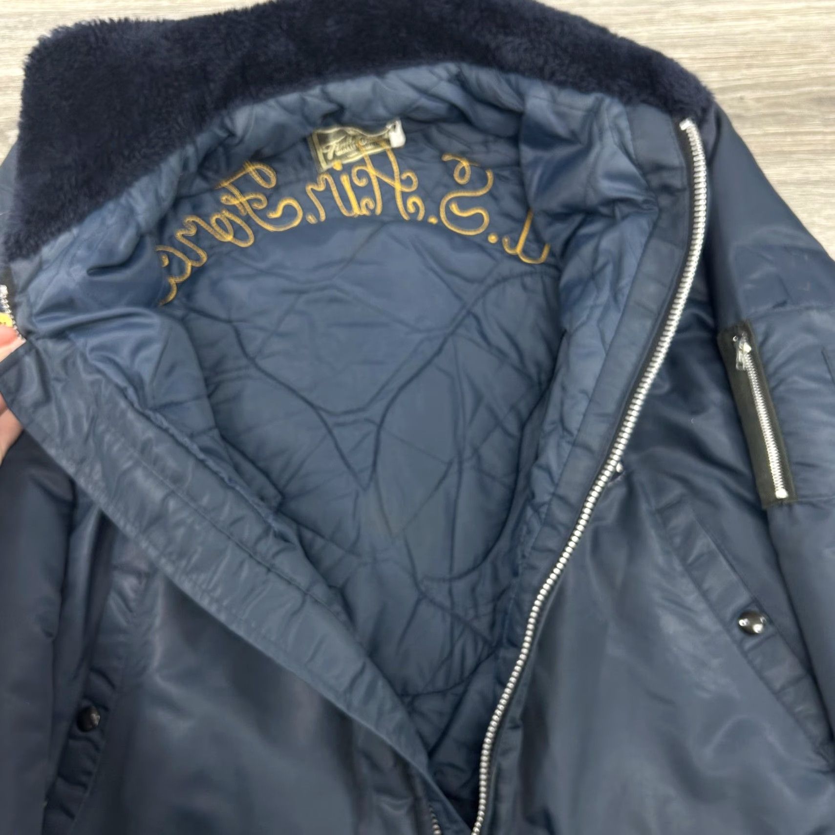 Vintage VINTAGE US Air Force Bomber Jacket Mens L Blue Nylon Fur Embroidered Eagle Patch Quilted Size US L / EU 52-54 / 3 - 6 Thumbnail