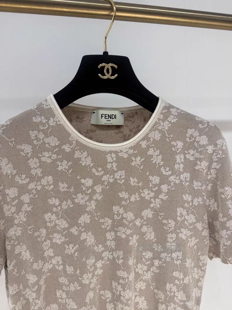 Fendi Fendi 25FW Spring/Summer Small Floral Pattern Knit Short S Size XS / US 0-2 / IT 36-38 - 4 Thumbnail