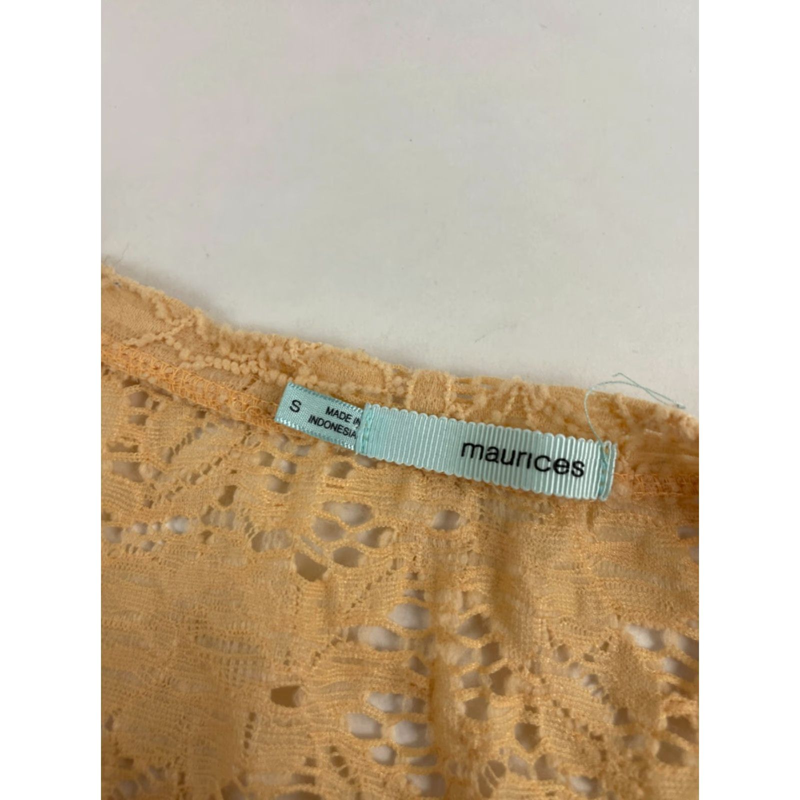 Vintage Maurices T-Shirt Women S Peach Lace Crochet Round Neck Short Sleeve Tee Size S / US 4 / IT 40 - 6 Thumbnail