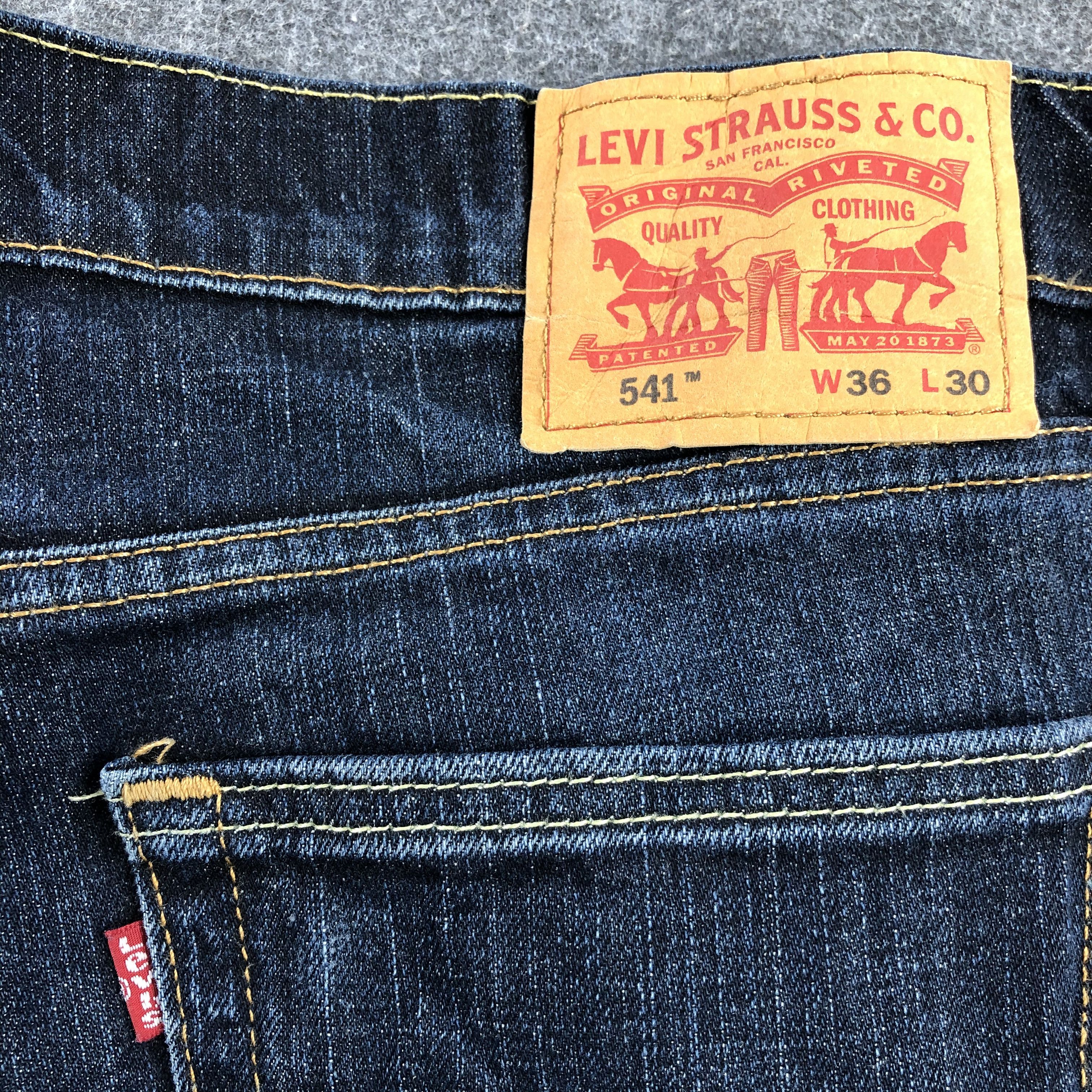 Levi's × Vintage Vintage Blue Wash Levis 541 Jeans-JM1731 Size US 36 / EU 52 - 6 Thumbnail