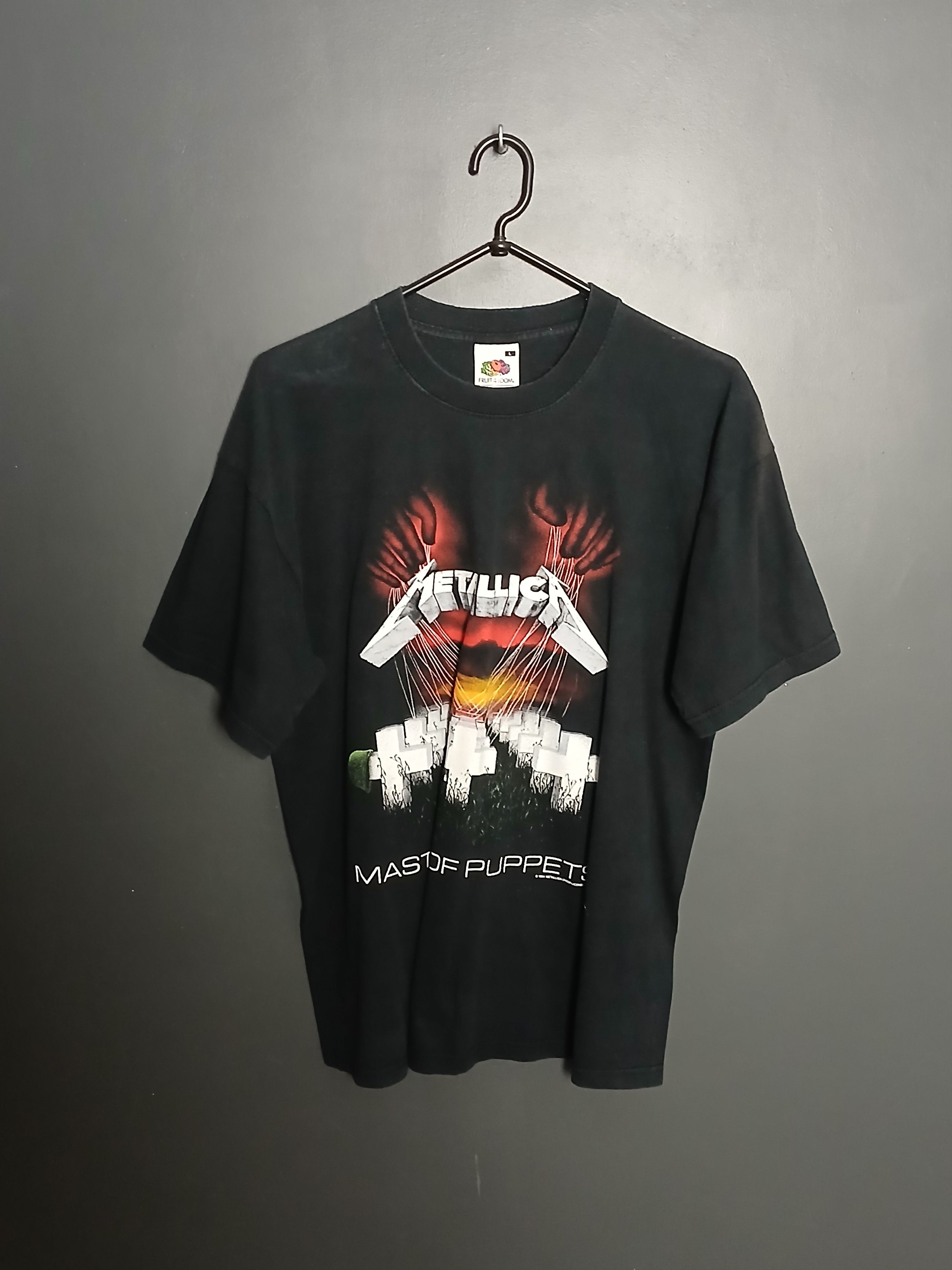 Band Tees × Metallica Metallica Master Of Puppets T-Shirt Size US L / EU 52-54 / 3 - 1 Thumbnail