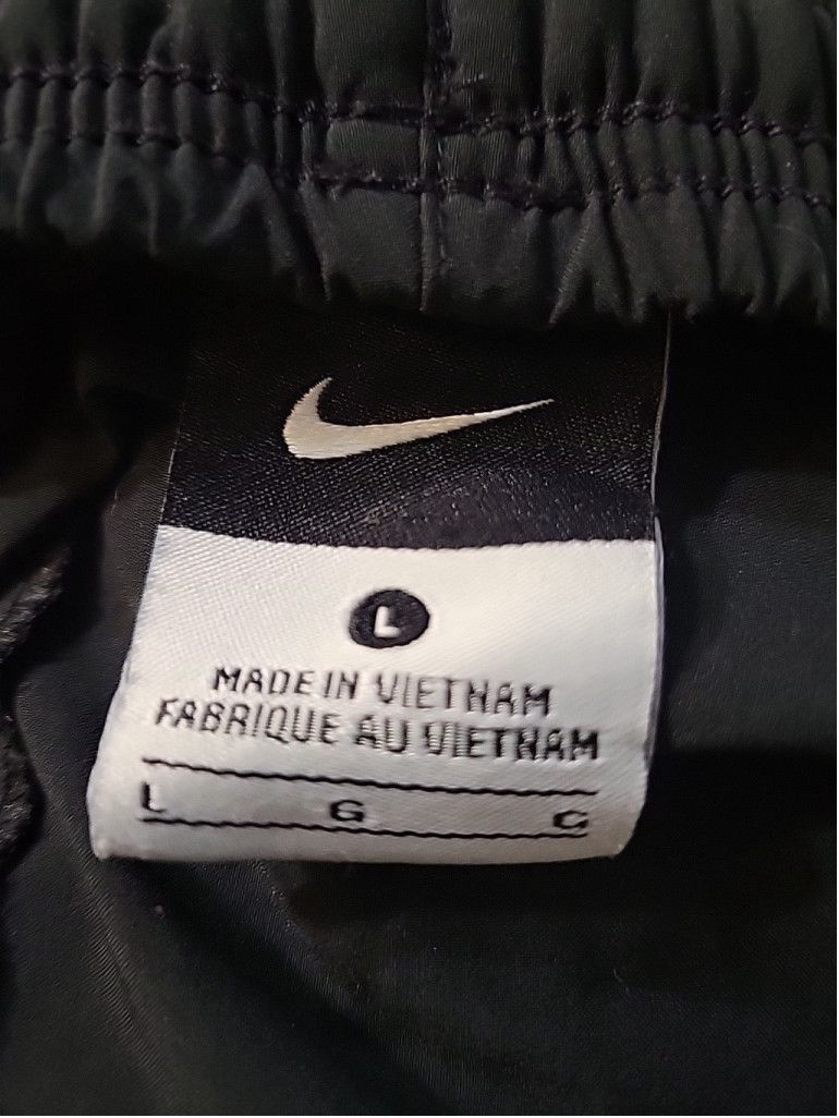 Nike Nike Men's Embroidered Logo Side & Rear Size US 36 / EU 52 - 7 Thumbnail