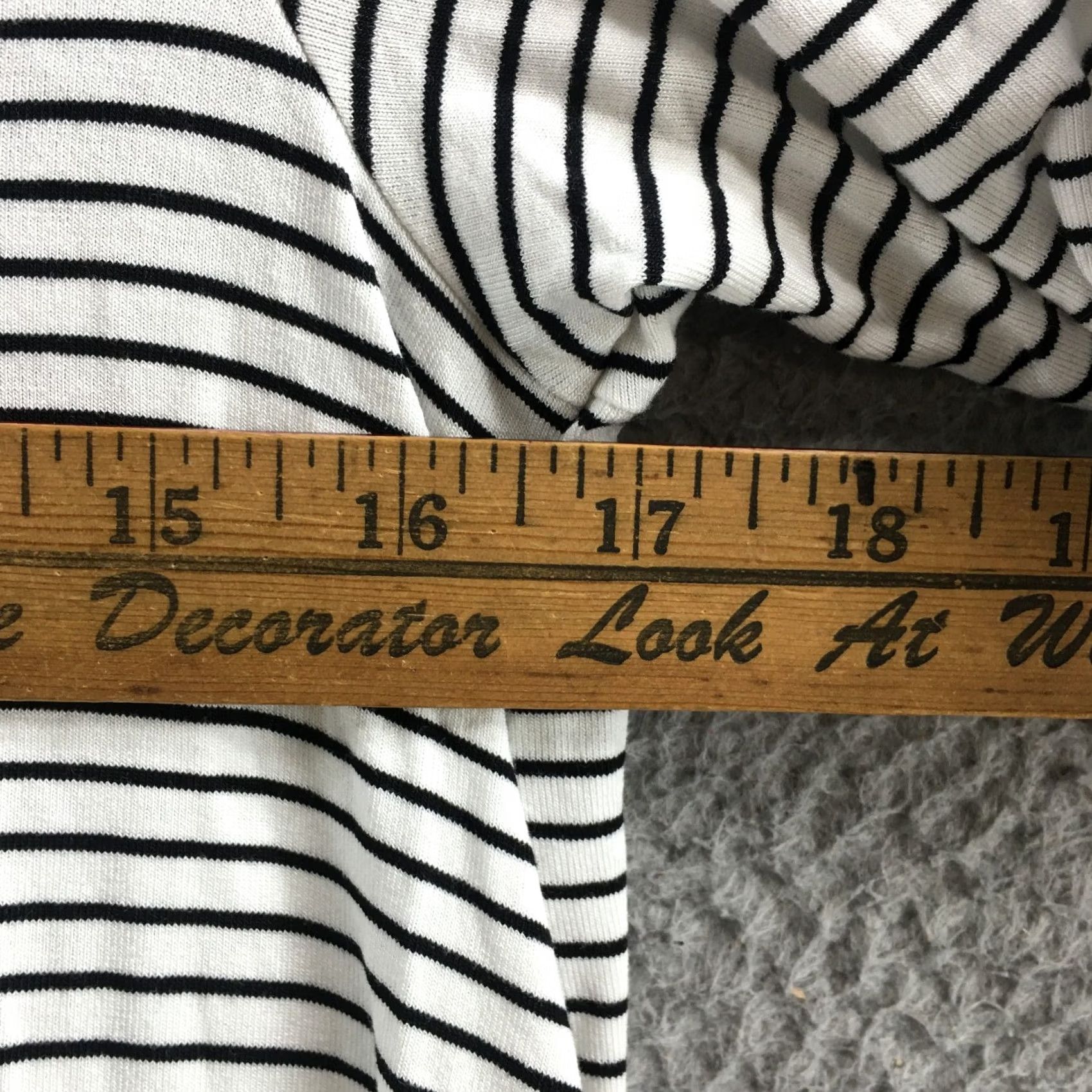 Old Navy VINTAGE Old Navy T-Shirts Womens XS Black White Stripe Scoop Neck Maternity Pullover NEW Size XS / US 0-2 / IT 36-38 - 5 Thumbnail