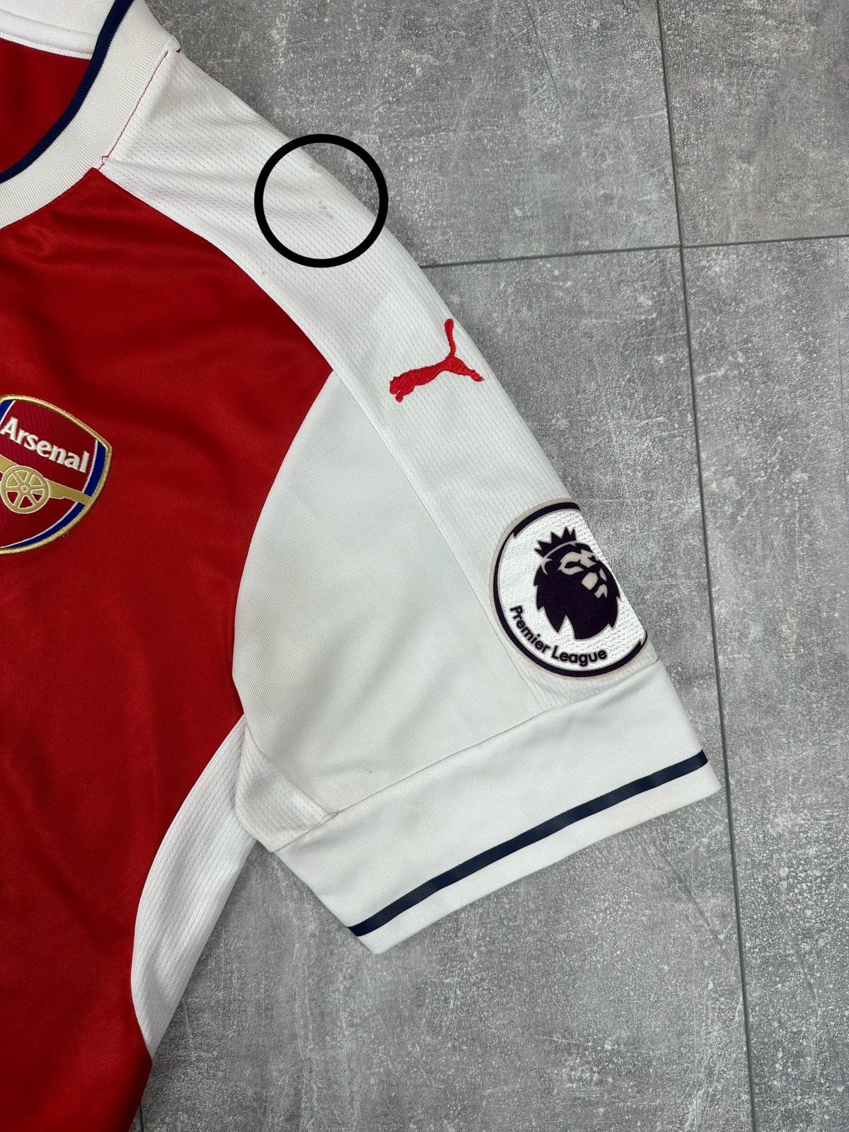 Puma Puma Arsenal Fc Premier League Home 2016/17 Soccer Jersey Size US L / EU 52-54 / 3 - 4 Thumbnail