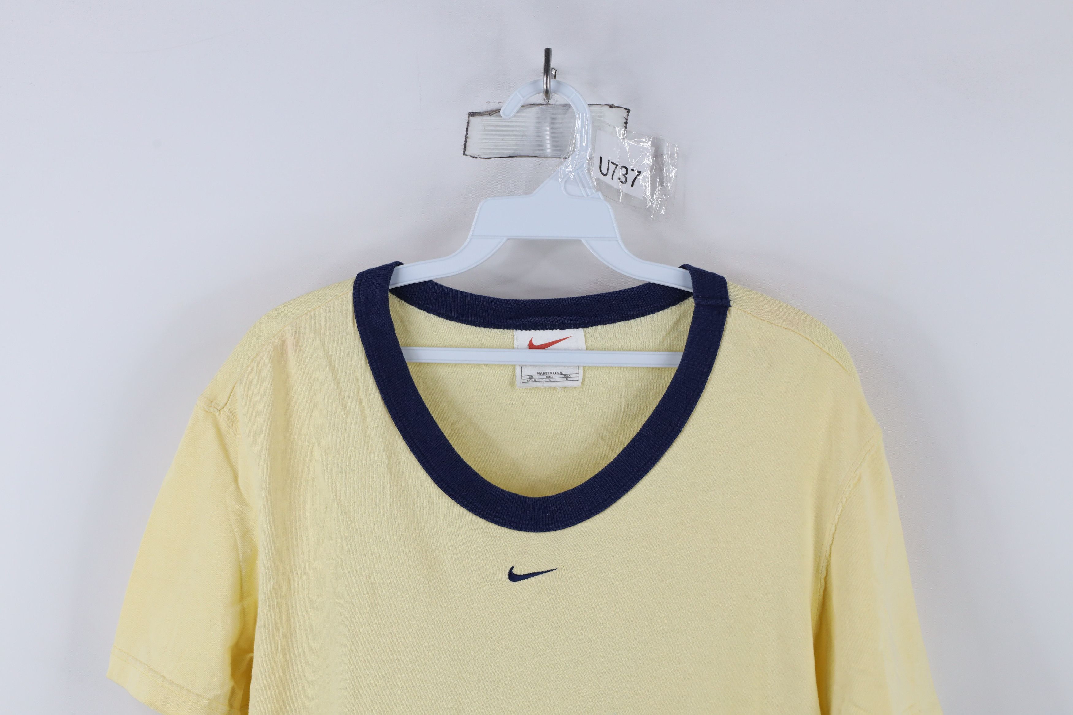 Nike × Vintage Vintage 90s Nike Scott Center Swoosh T-Shirt Yellow USA Size L / US 10 / IT 46 - 2 Thumbnail