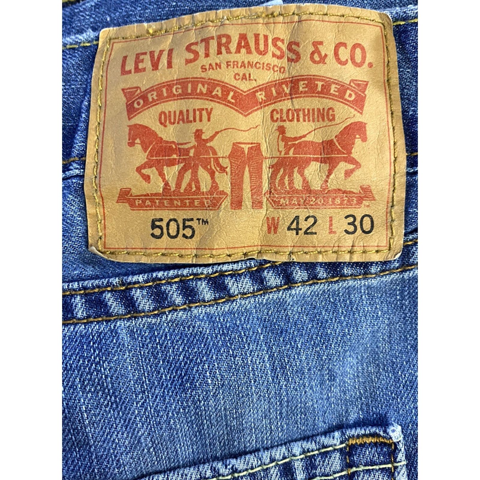 Levi's Levi's 505 Jeans Blue Denim Medium Wash Mid Rise Straight Leg size 42x30 Mens Regular Cotton Denim NN Size US 42 / EU 58 - 3 Thumbnail