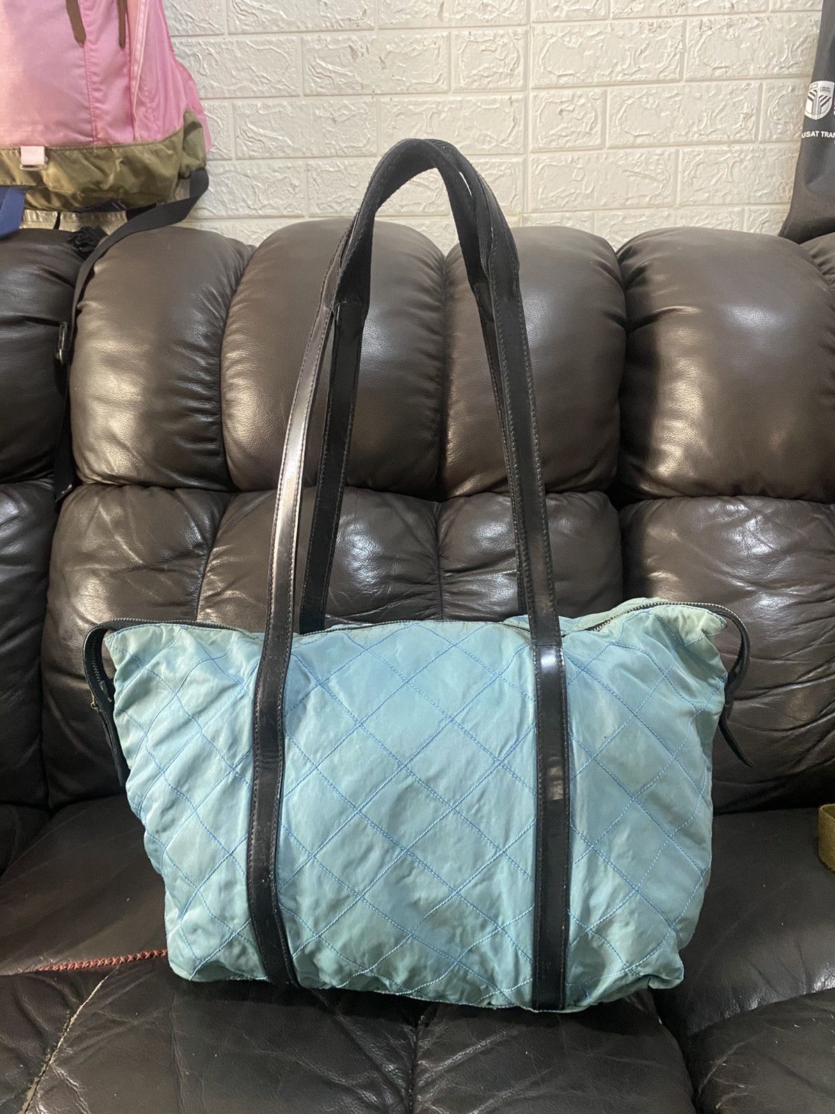 Prada Authentic Prada Tessuto Nyalon Tote Shoulder Bag Size ONE SIZE - 2 Thumbnail
