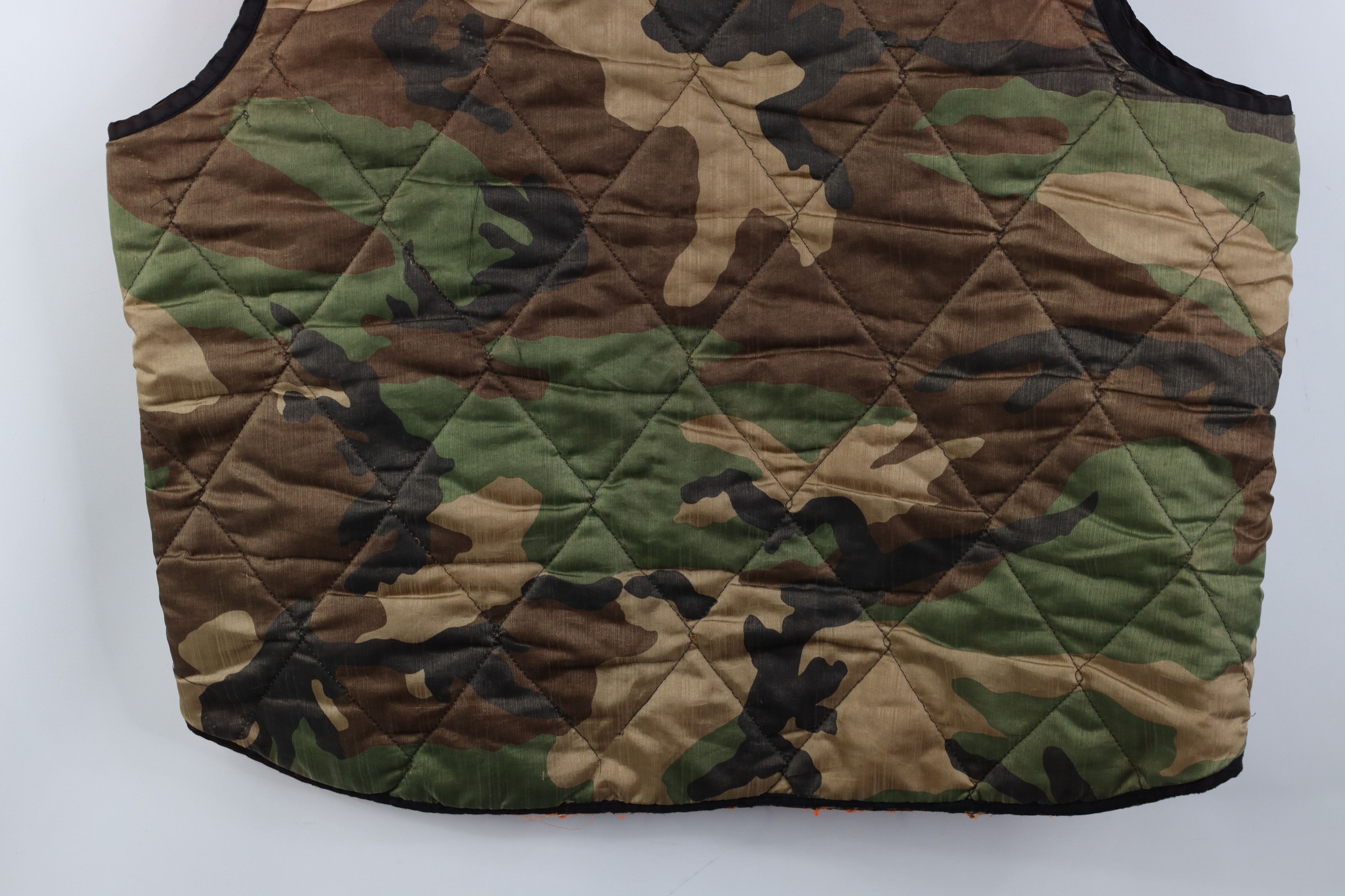 Vintage Vintage 70s Streetwear Reversible Camouflage Vest Jacket USA Size US L / EU 52-54 / 3 - 11 Thumbnail