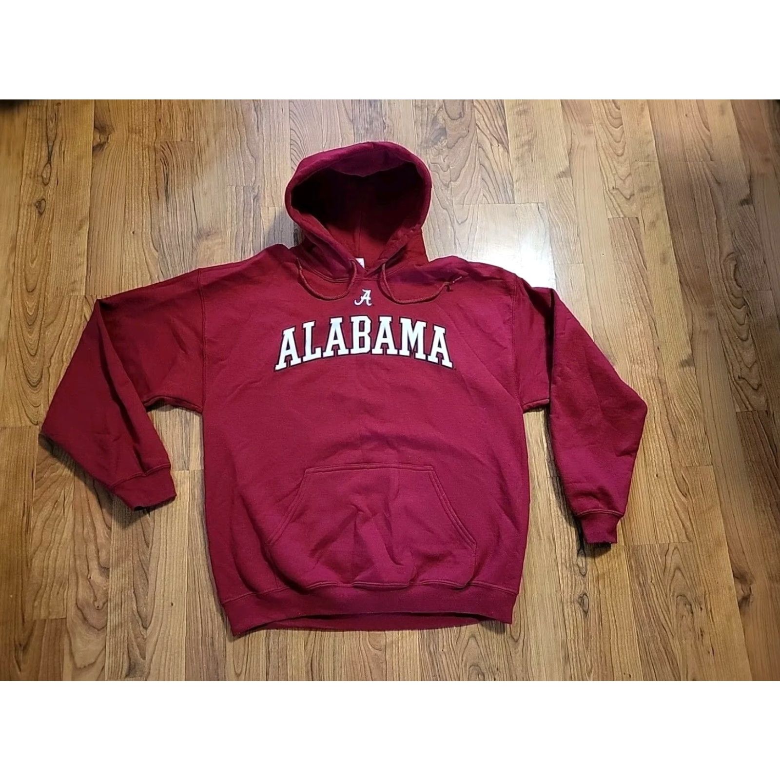 Gildan Alabama Crimson Tide Hoodie Gildan 50/50 Pullover NCAA College Football L Red Hooded Logo Graphic Print Pockets Mens Size US L / EU 52-54 / 3 - 4 Thumbnail