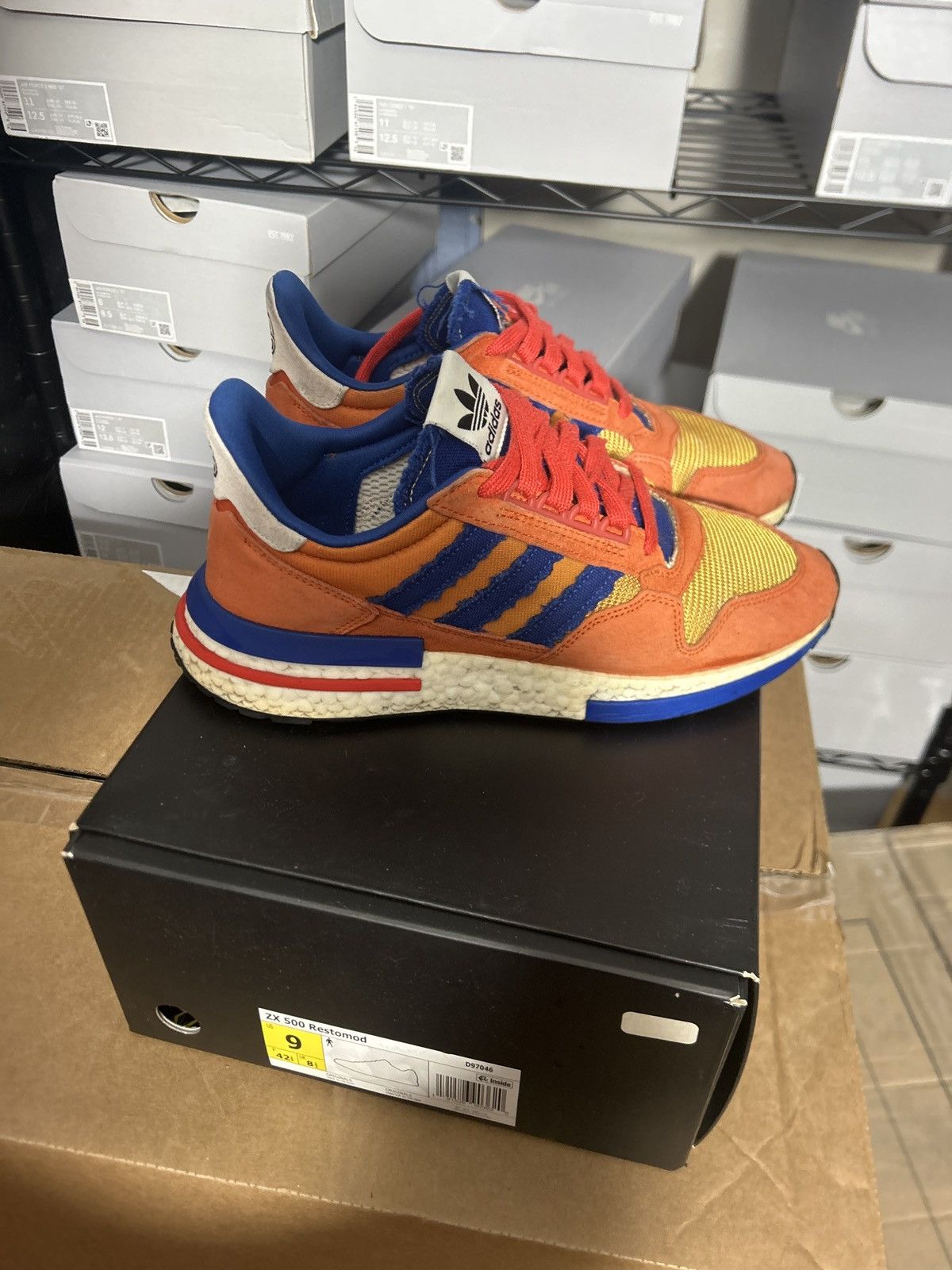 Adidas Adidas Son of Goku size 9 Size US 9 / EU 42 - 2 Thumbnail