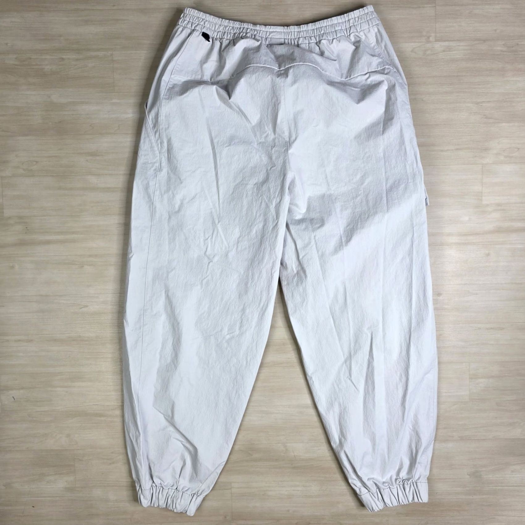Lululemon Lululemon Lab High-Rise Cuffed Trousers Joggers Pants Women’s Size 10 Ivory 27 in Inseam Jogger Womens Size 32" / US 10 / IT 46 - 2 Thumbnail