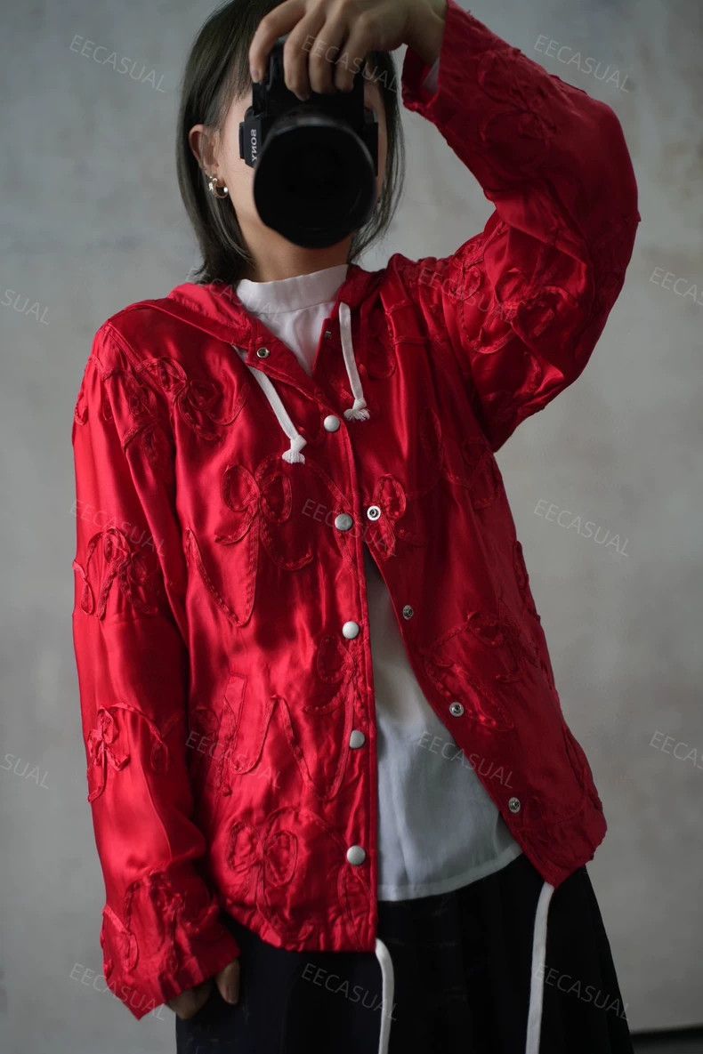 Comme des Garcons Comme Des Garcons Red Satin Ribbon Bow Hooded Jacket Size S / US 4 / IT 40 - 2 Thumbnail