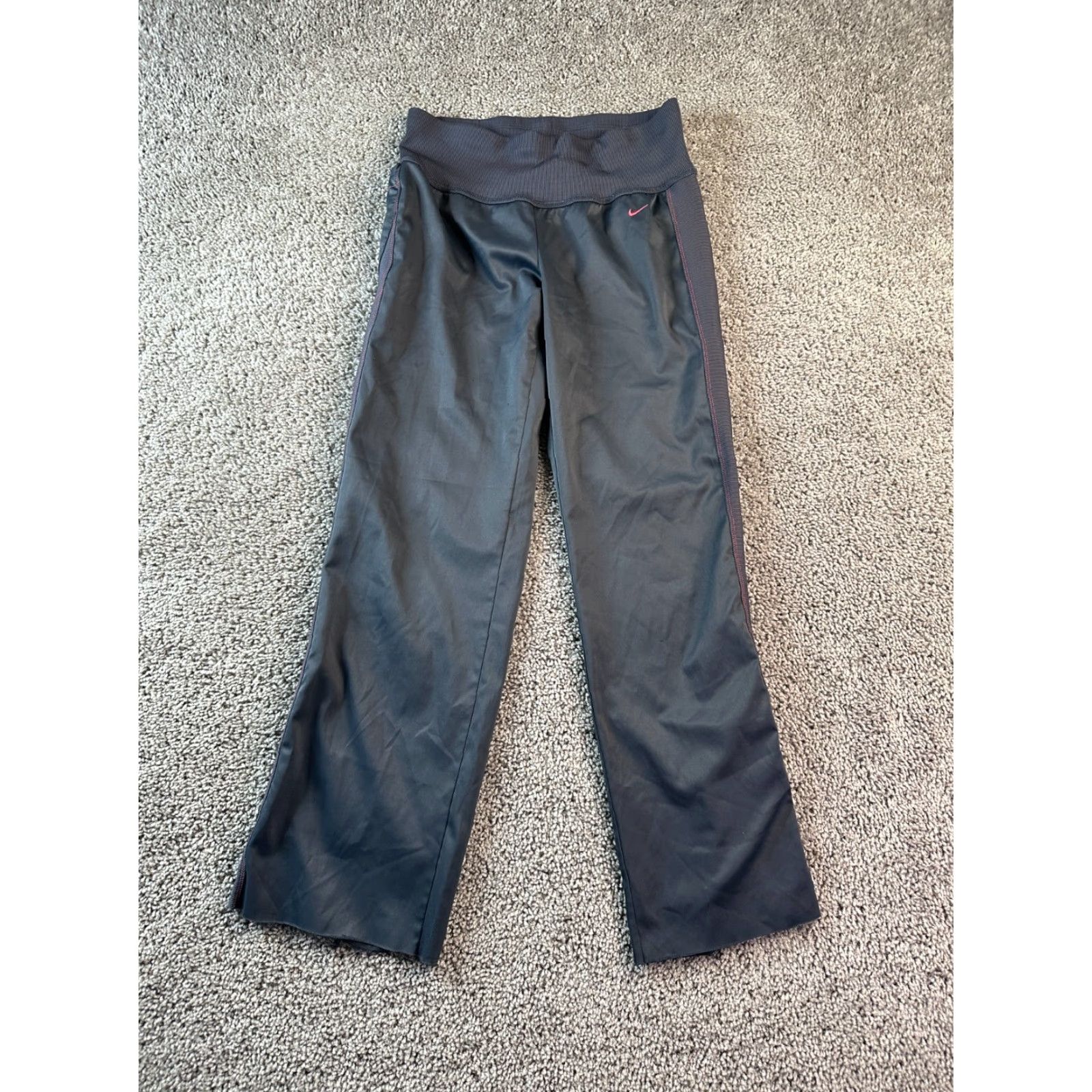 Nike Nike Track Pants Womens XS Gray Pink Pull On Stretch Regular Inseam 28in Logo 90s? (adjusted) Size 26" / US 2 / IT 38 - 2 Thumbnail