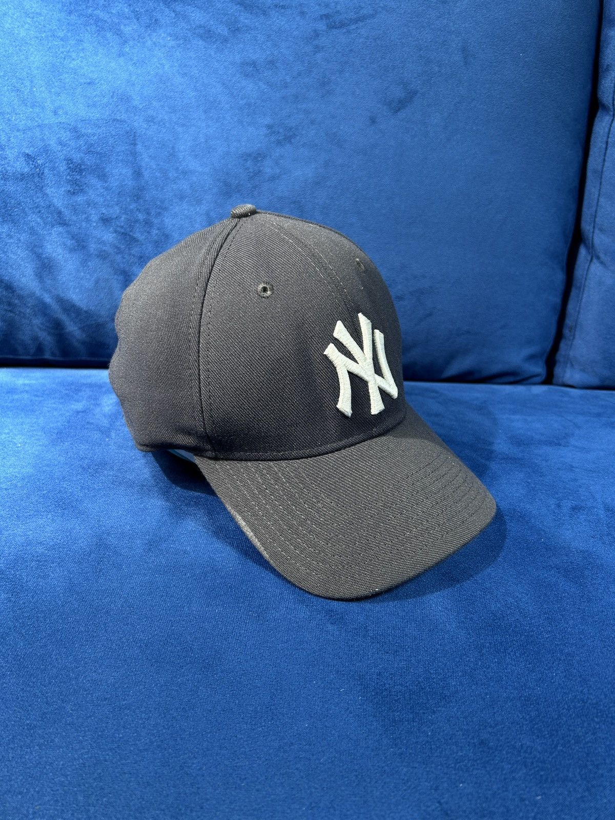 I Love NY × New Era × Vintage New Era NY Yankees Cap Size ONE SIZE - 2 Thumbnail
