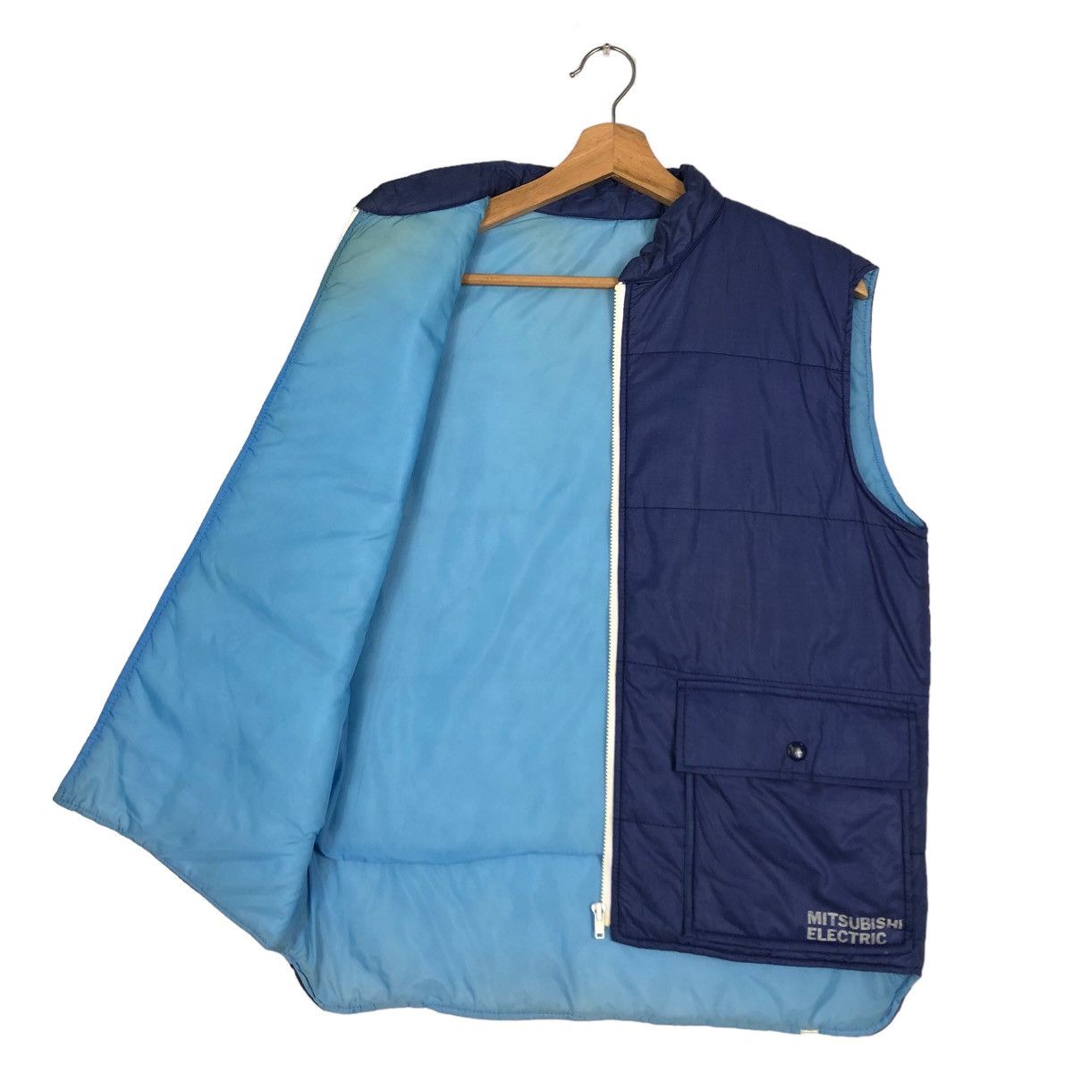 Japanese Brand 🔥Rare Puffer Down Vest Mitsubishi Electric Big Logo Work Size US M / EU 48-50 / 2 - 9 Thumbnail