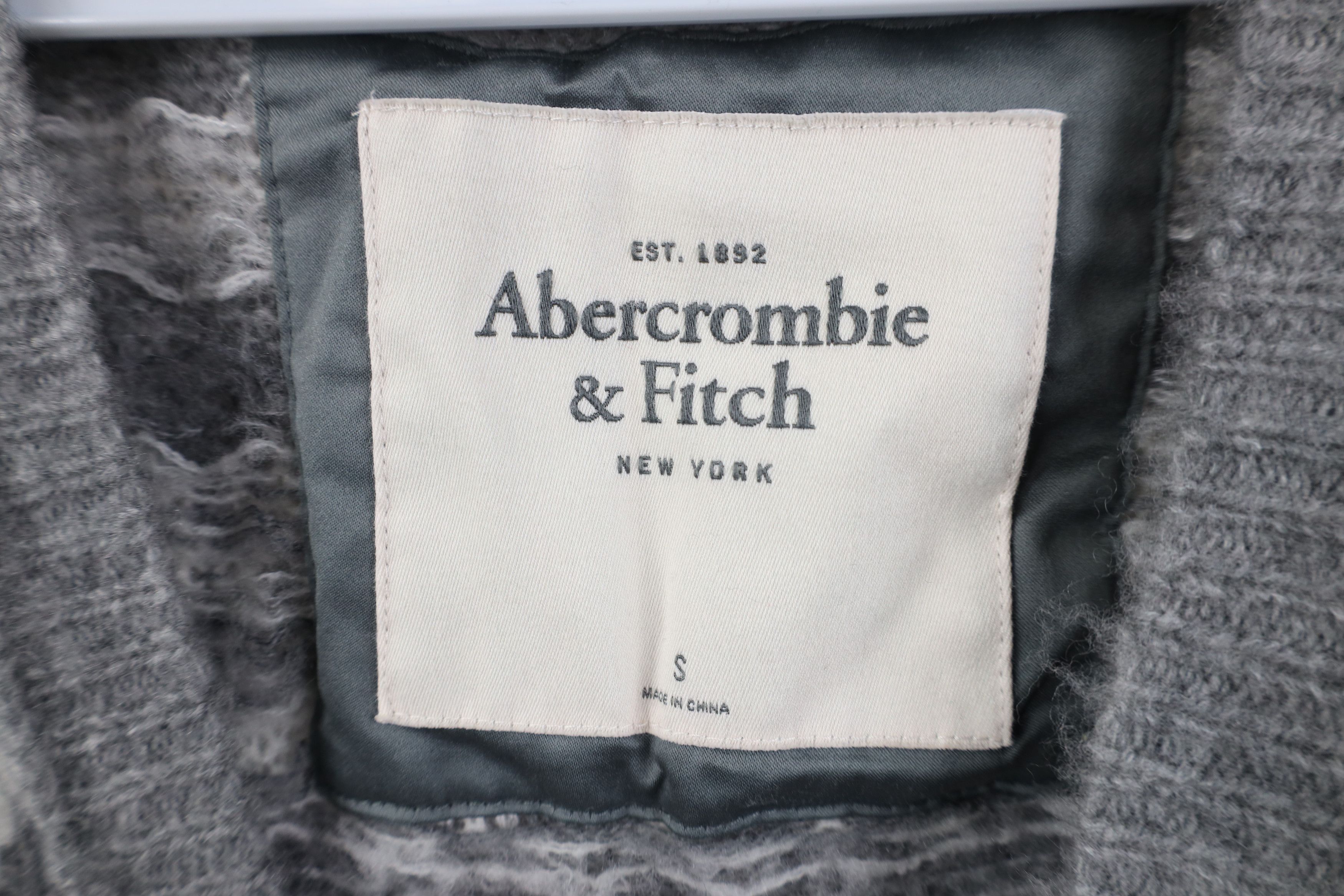 Abercrombie & Fitch Vintage 90s Y2K Abercrombie & Fitch Fair Isle Knit Sweater Size S / US 4 / IT 40 - 9 Thumbnail