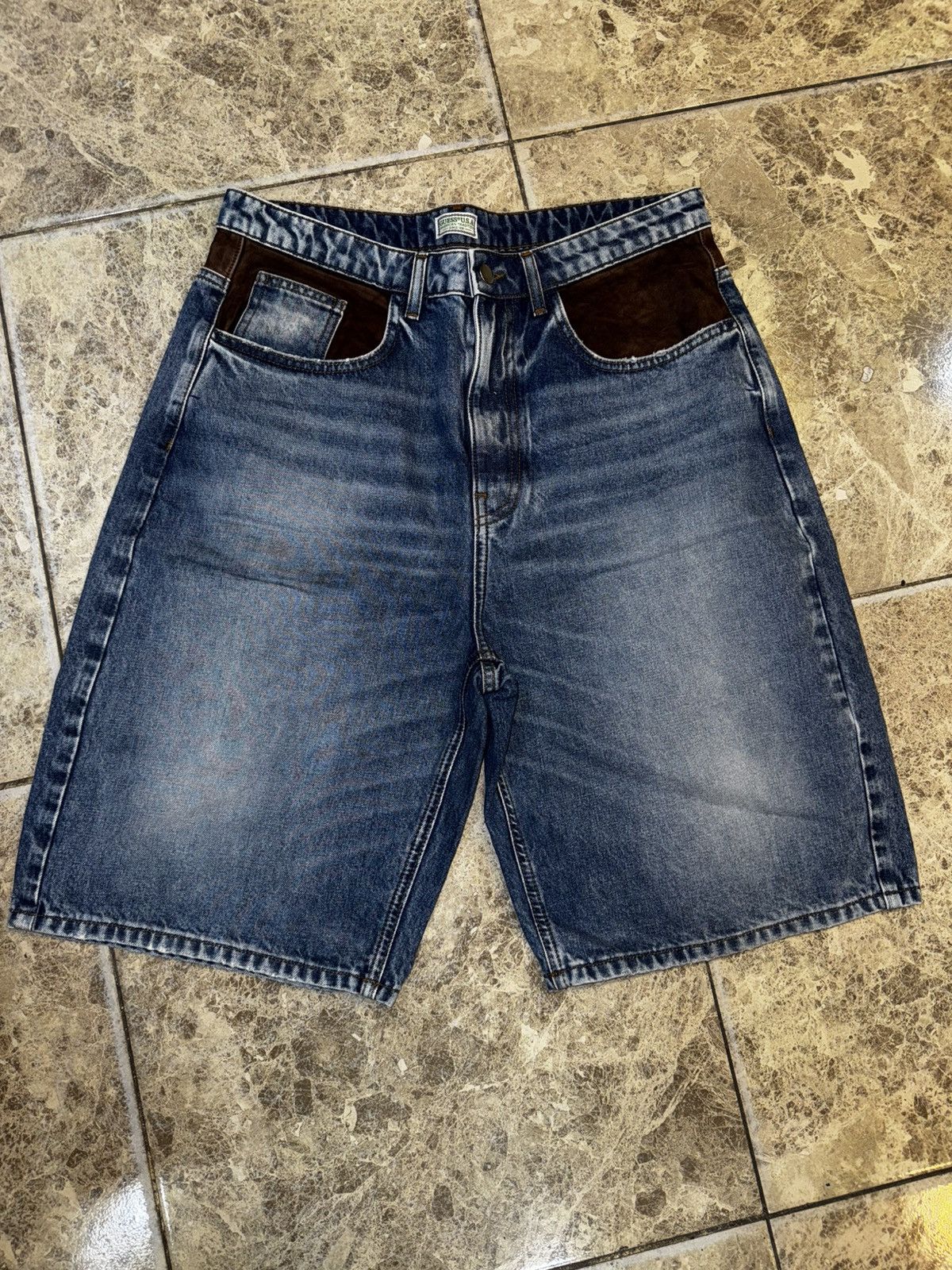 Guess usa short