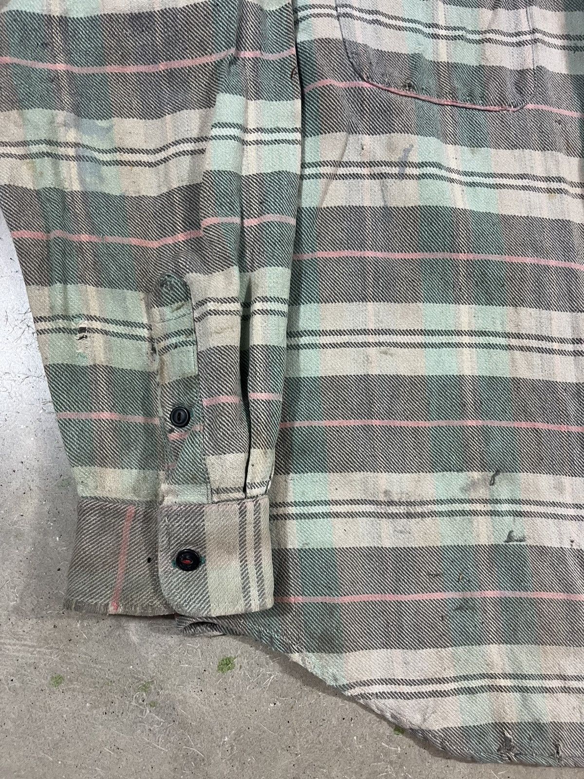 Vintage Vintage Woven Cotton Flannel Shirt Distressed Faded Gray Size US M / EU 48-50 / 2 - 4 Thumbnail