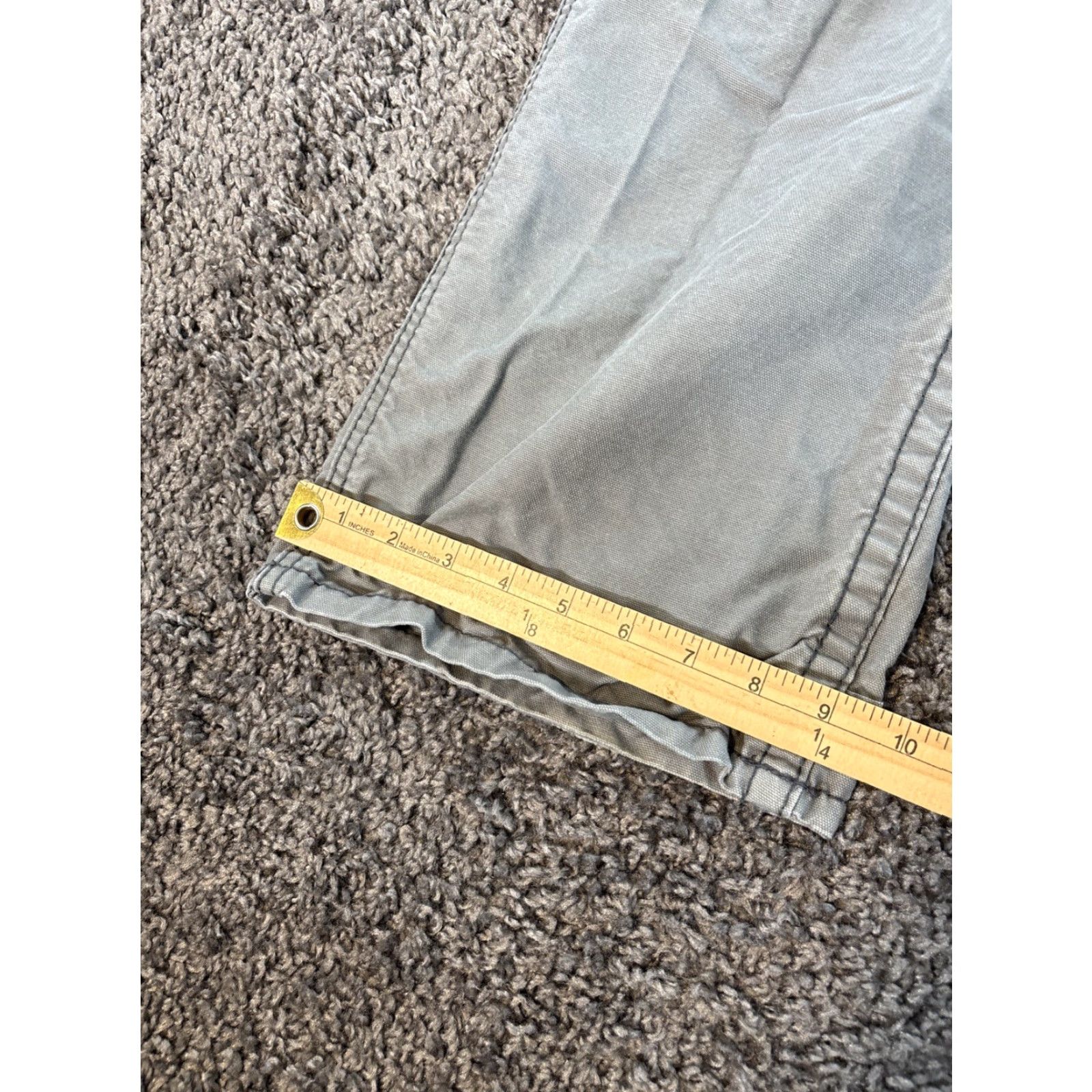 Ariat Ariat M4 Jeans Mens 44x34 Gray Bootcut Relaxed Cotton Denim USA USA Flame-Resistant Distressed Medium Wash Size 44 Regular Zip Closure Size US 11 / EU 44 - 3 Thumbnail