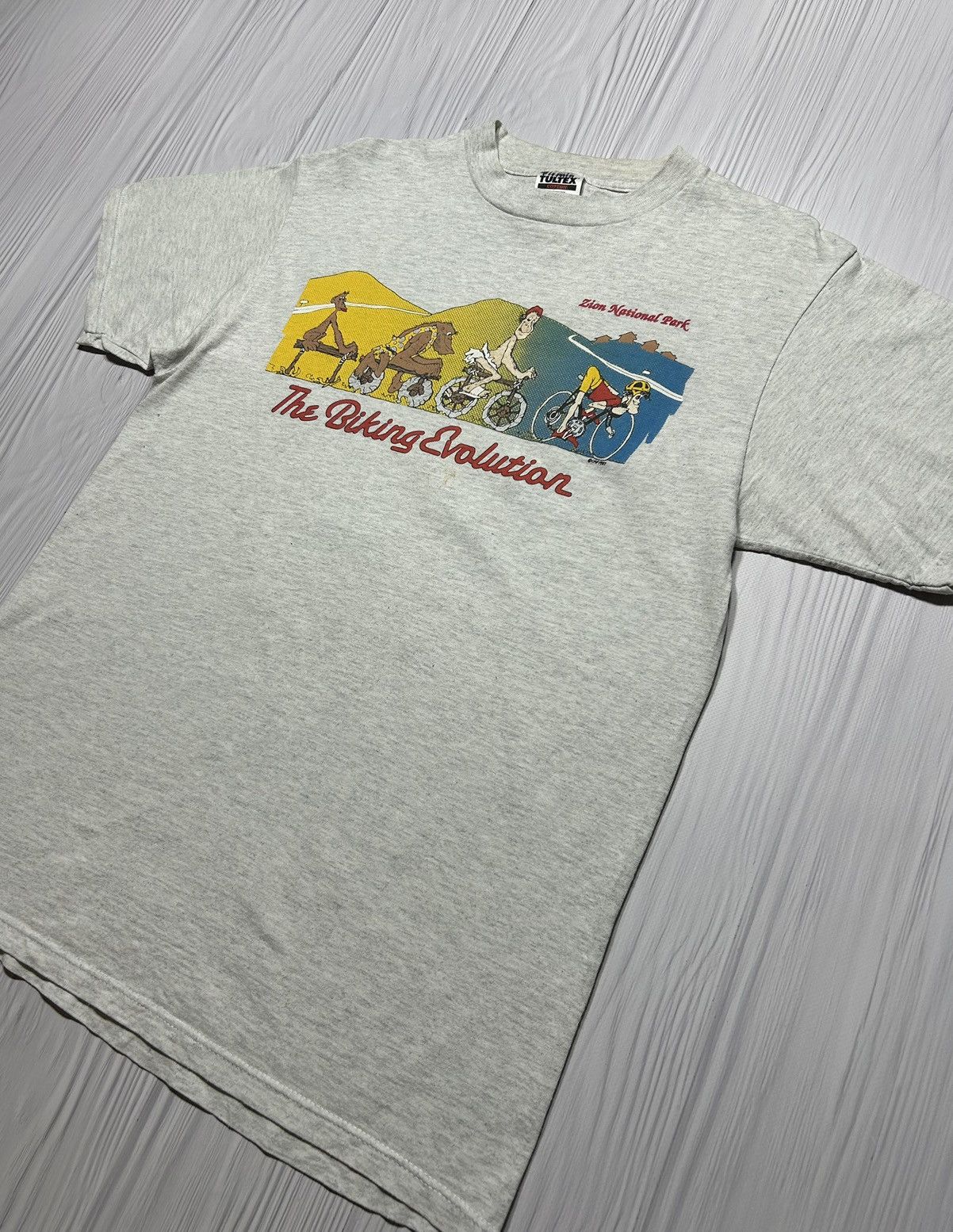 Vintage Vintage 80’s Biking Evolution 1987 Humor T-Shirt Size US L / EU 52-54 / 3 - 2 Thumbnail