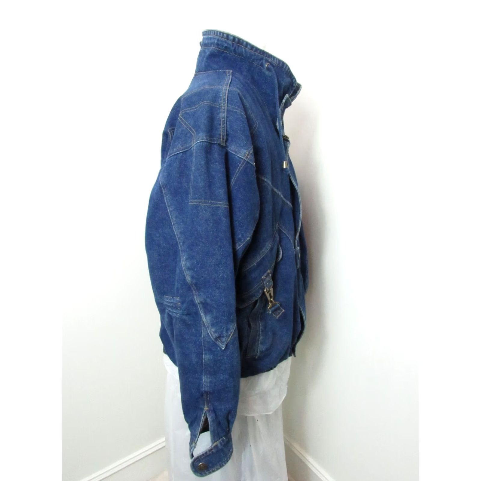 Denime VINTAGE Todays News Denim Jean Jacket Lined Quilted Men L Blue 80s Grunge Bomber Jacket Mens Vest? Size US 33 - 6 Thumbnail