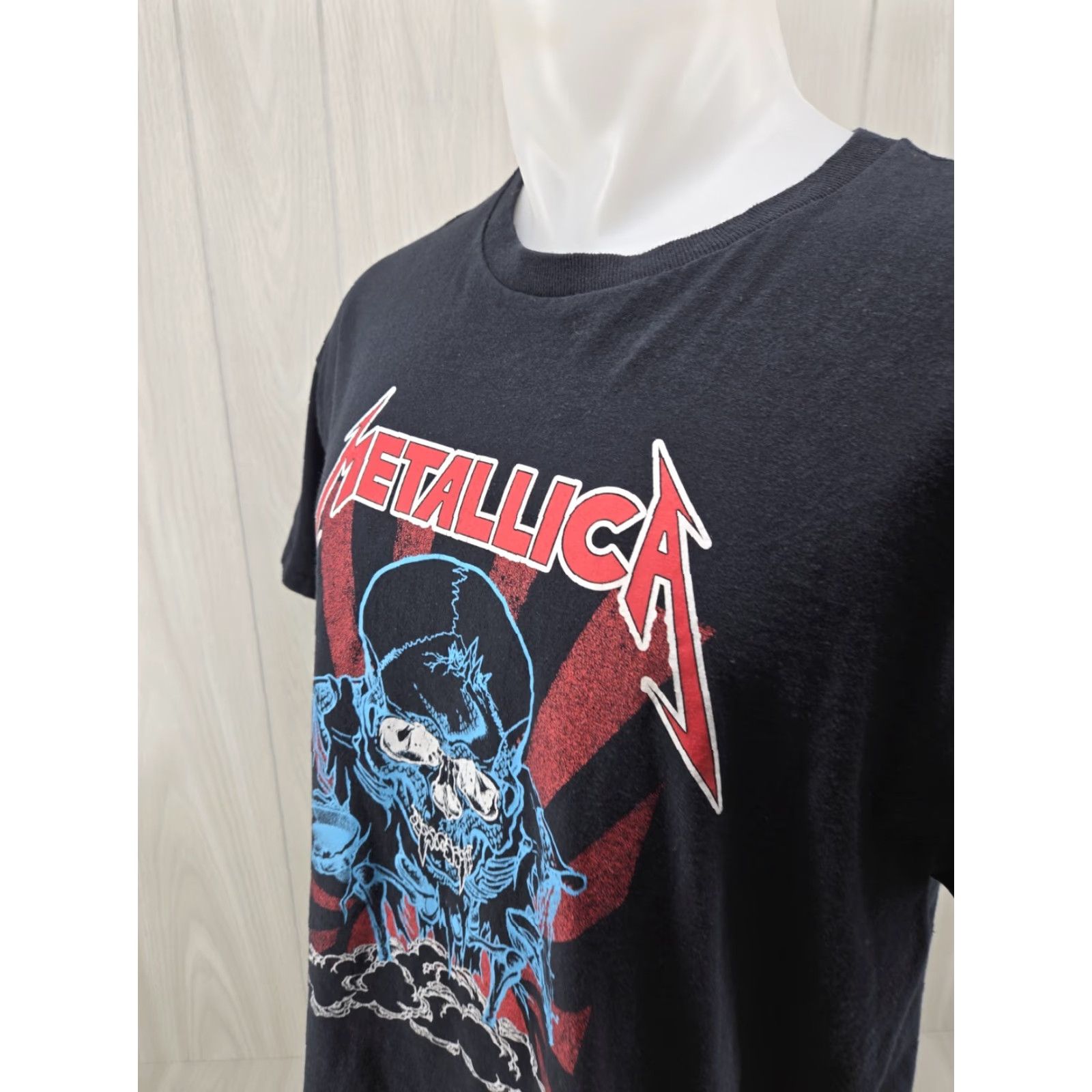 Vintage Metallica Shirt Mens XL Black Short Sleeve Crew Neck Logo Skull Music Band T-Shirt Men Size US XL / EU 56 / 4 - 5 Thumbnail