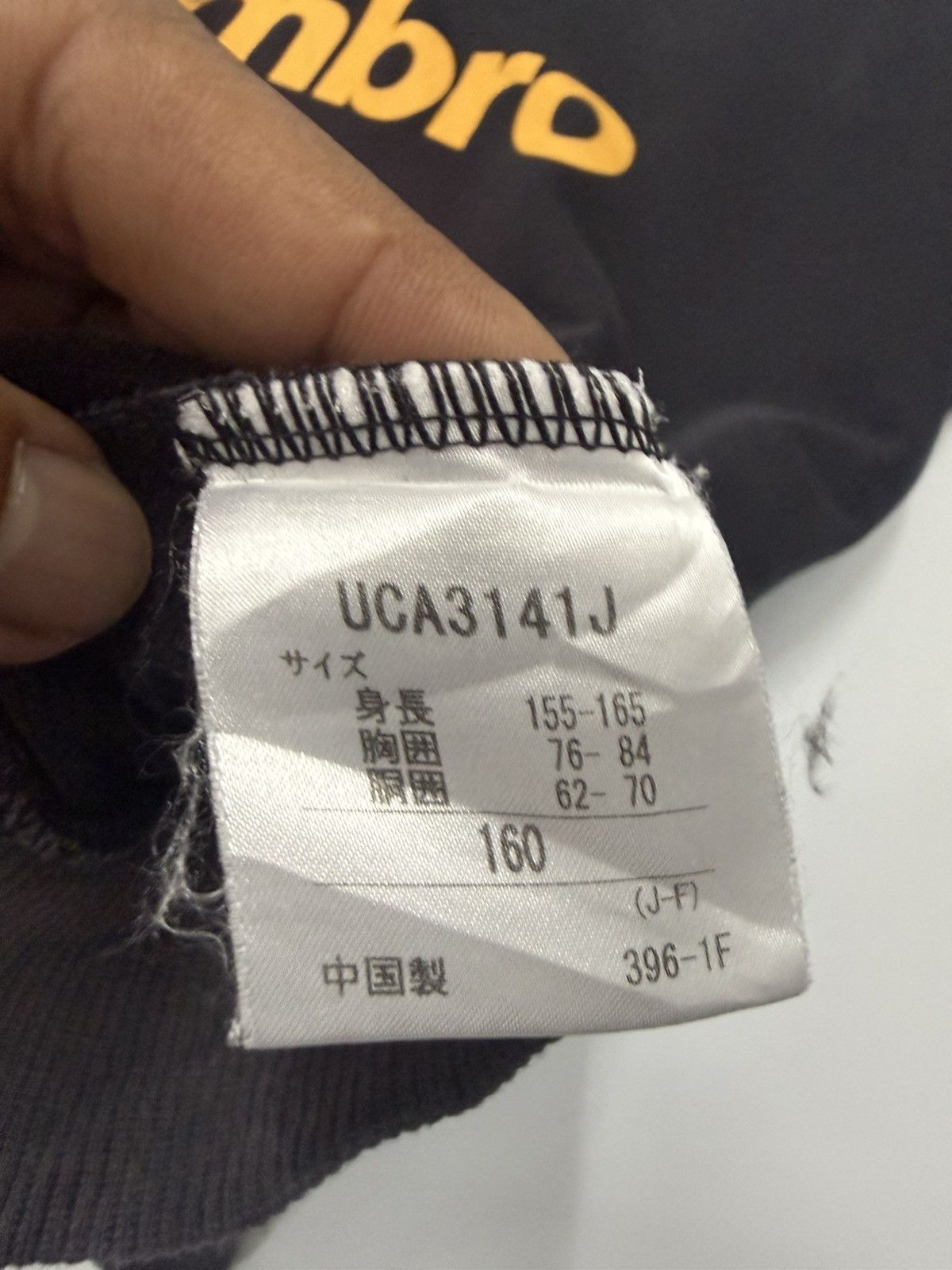 Umbro 🔥 Y2K UMBRO Distressed Faded Sweatshirt Size US S / EU 44-46 / 1 - 10 Thumbnail