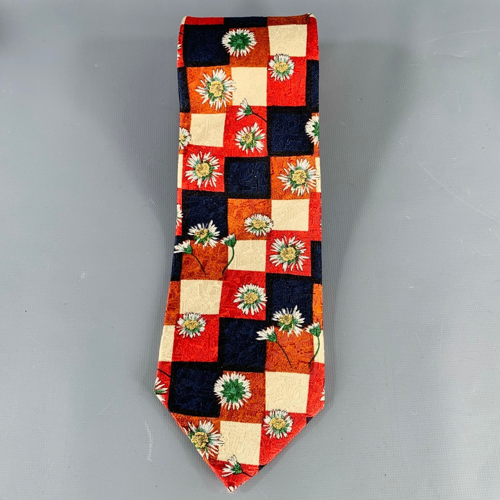 Ermenegildo Zegna ERMENEGILDO ZEGNA Red Navy Cream Checkered Floral Silk Tie Size ONE SIZE - 2 Thumbnail