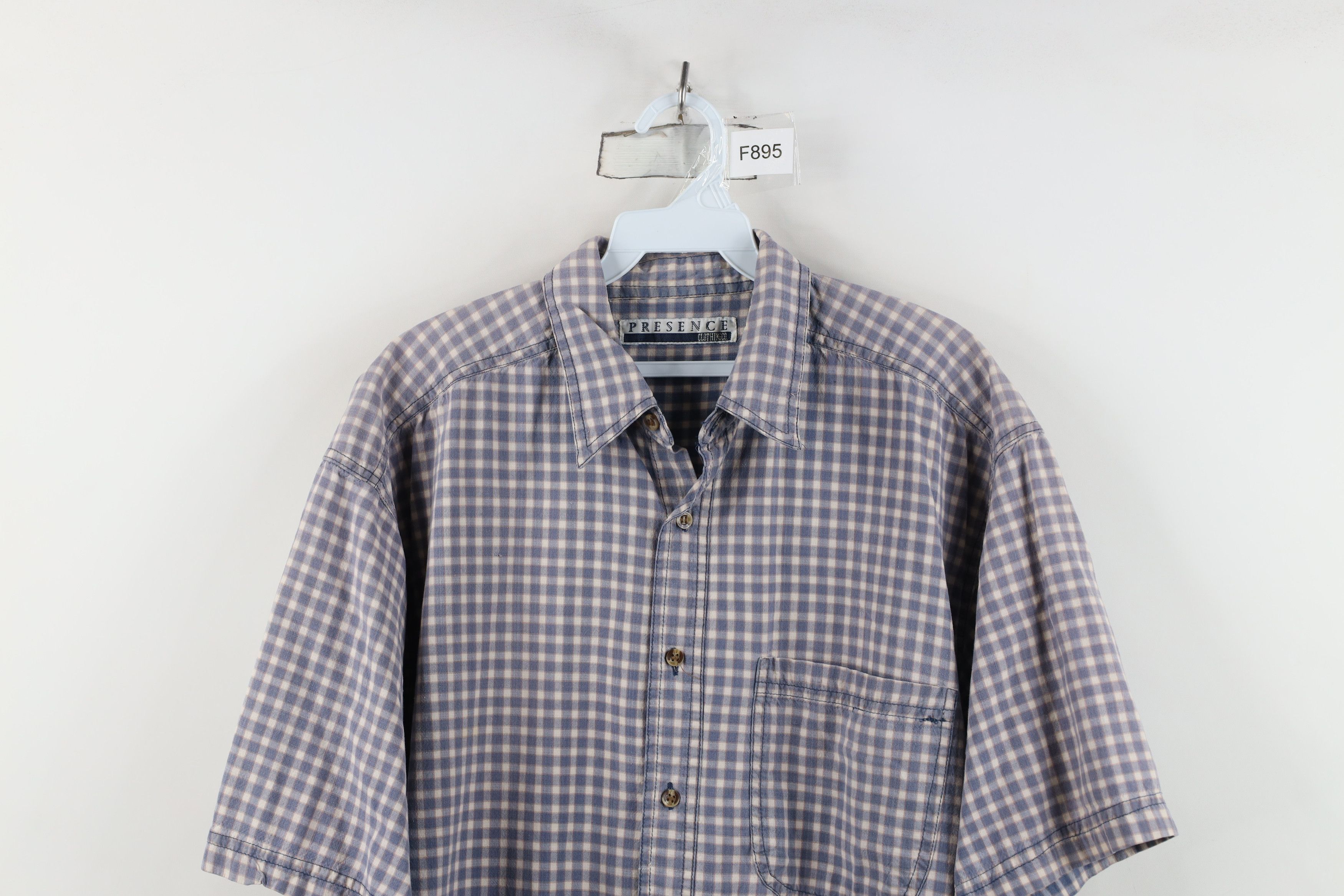 Vintage Vintage 90s Streetwear Short Sleeve Collared Button Shirt Size US L / EU 52-54 / 3 - 2 Thumbnail