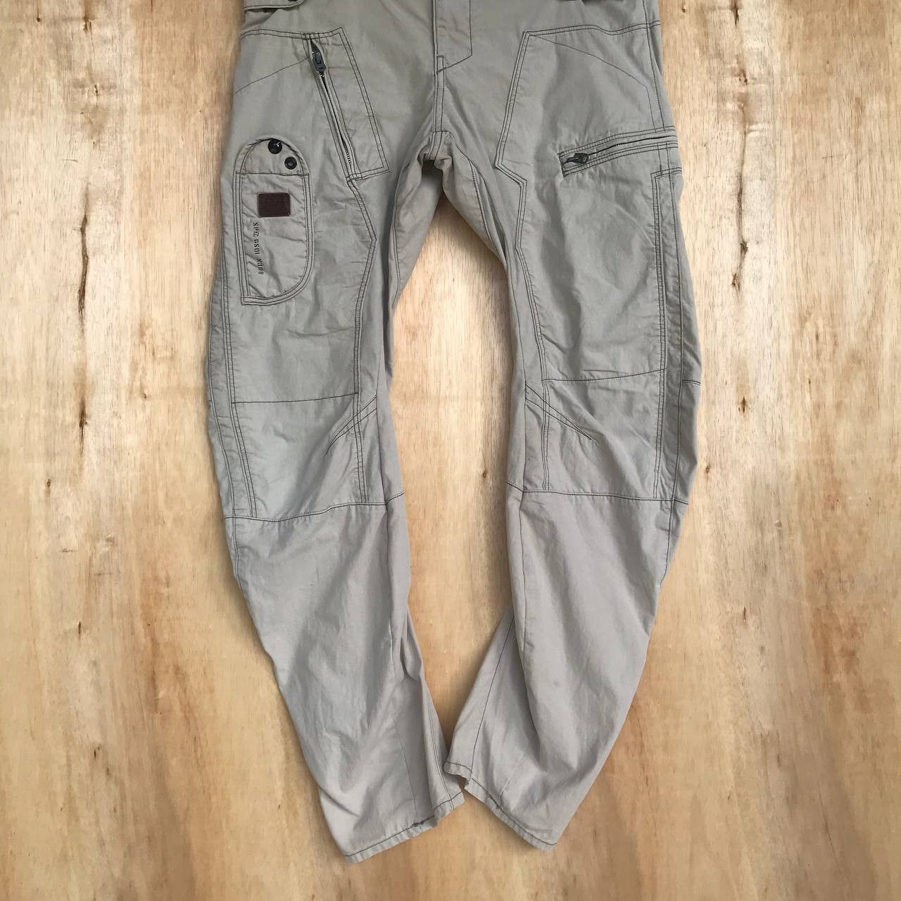 20471120 × Beauty Beast × G-Star (W30x28)G-Star Curved Leg cargo multipocket Size US 30 / EU 46 - 2 Thumbnail