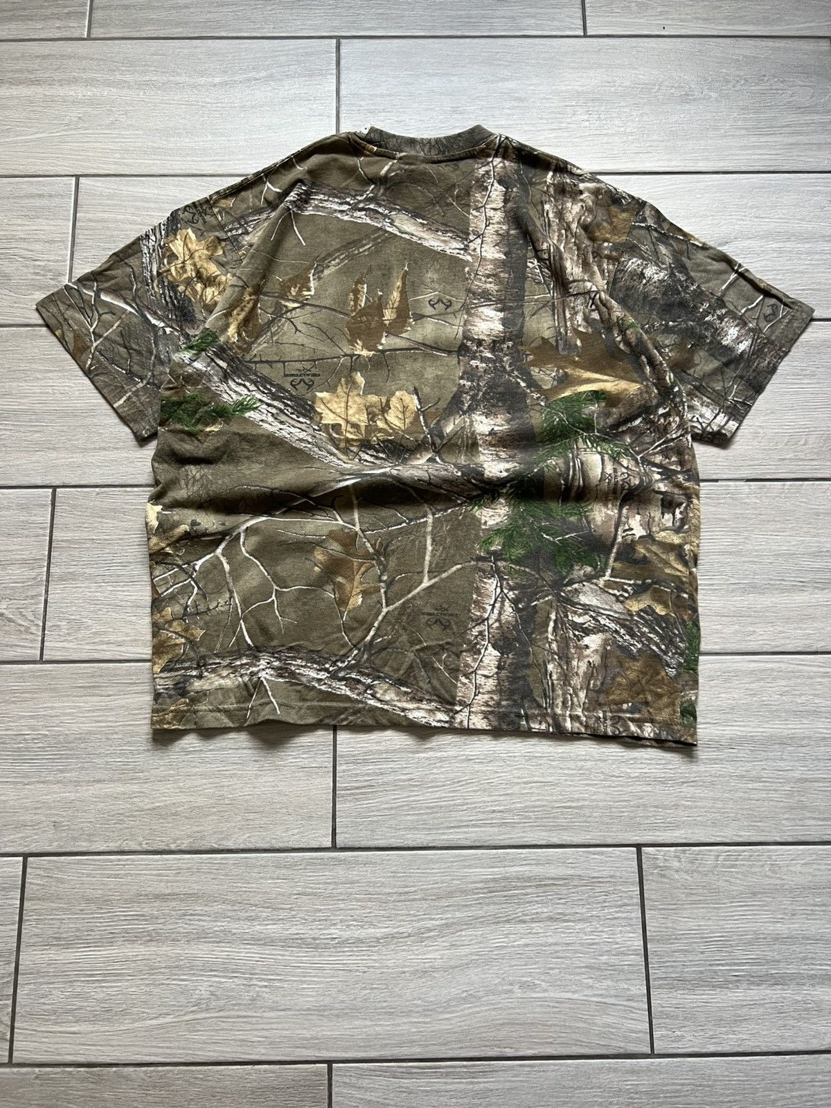 Realtree Outfitters Ridge Real Tree T-Shirt Size L Size US L / EU 52-54 / 3 - 9 Thumbnail