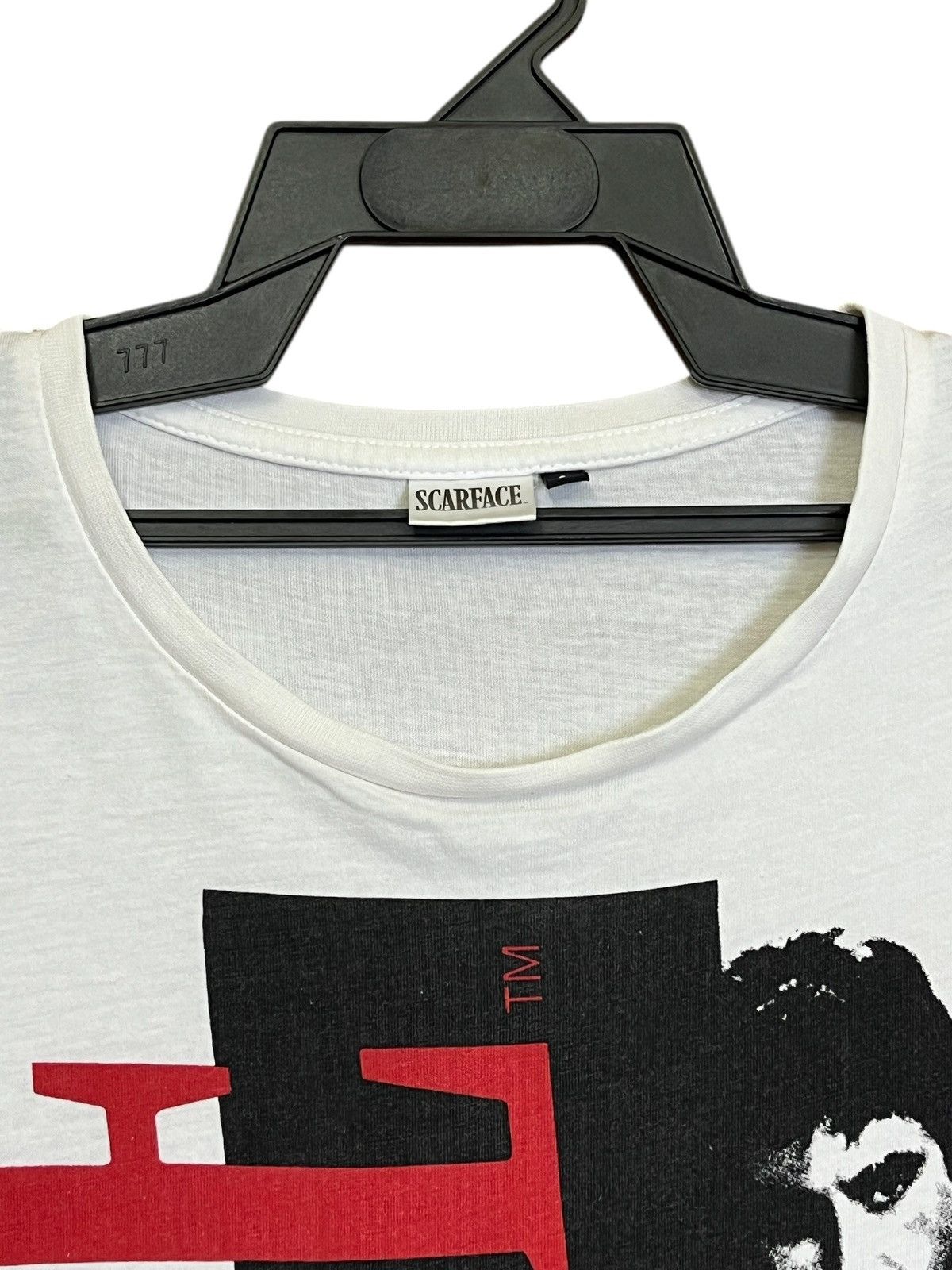 Universal Studios nice🔥SCARFACE al pacino movies tee shirt Size US L / EU 52-54 / 3 - 4 Thumbnail