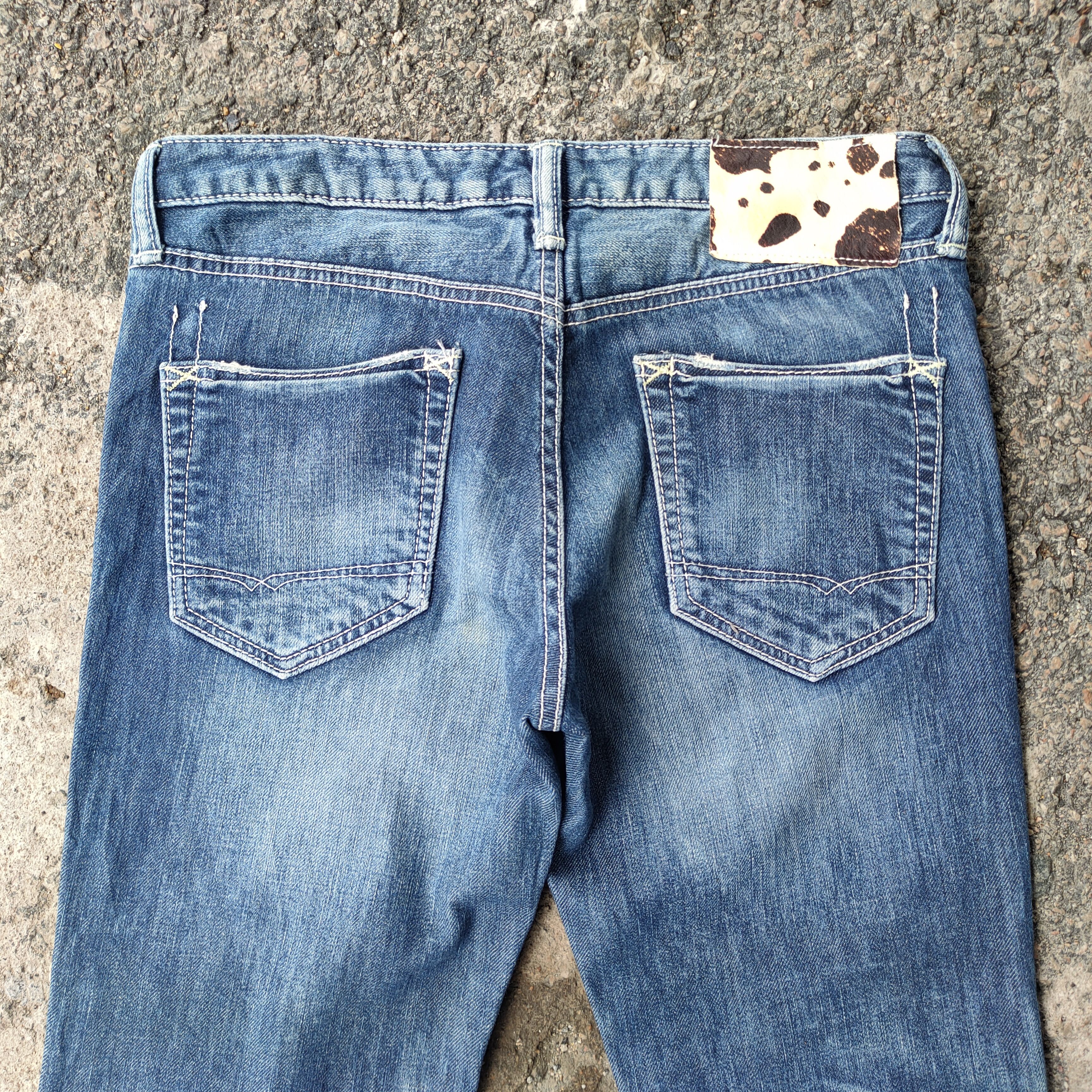 Japanese Brand VINTAGE JAPANESE FADED BLUE JEANS DENIM PANTS Size US 31 - 8 Thumbnail