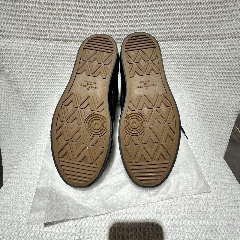 Louis Vuitton Louis Vuitton Black High-Top Canvas Sneakers - Size US 8 / EU 41 - 4 Thumbnail