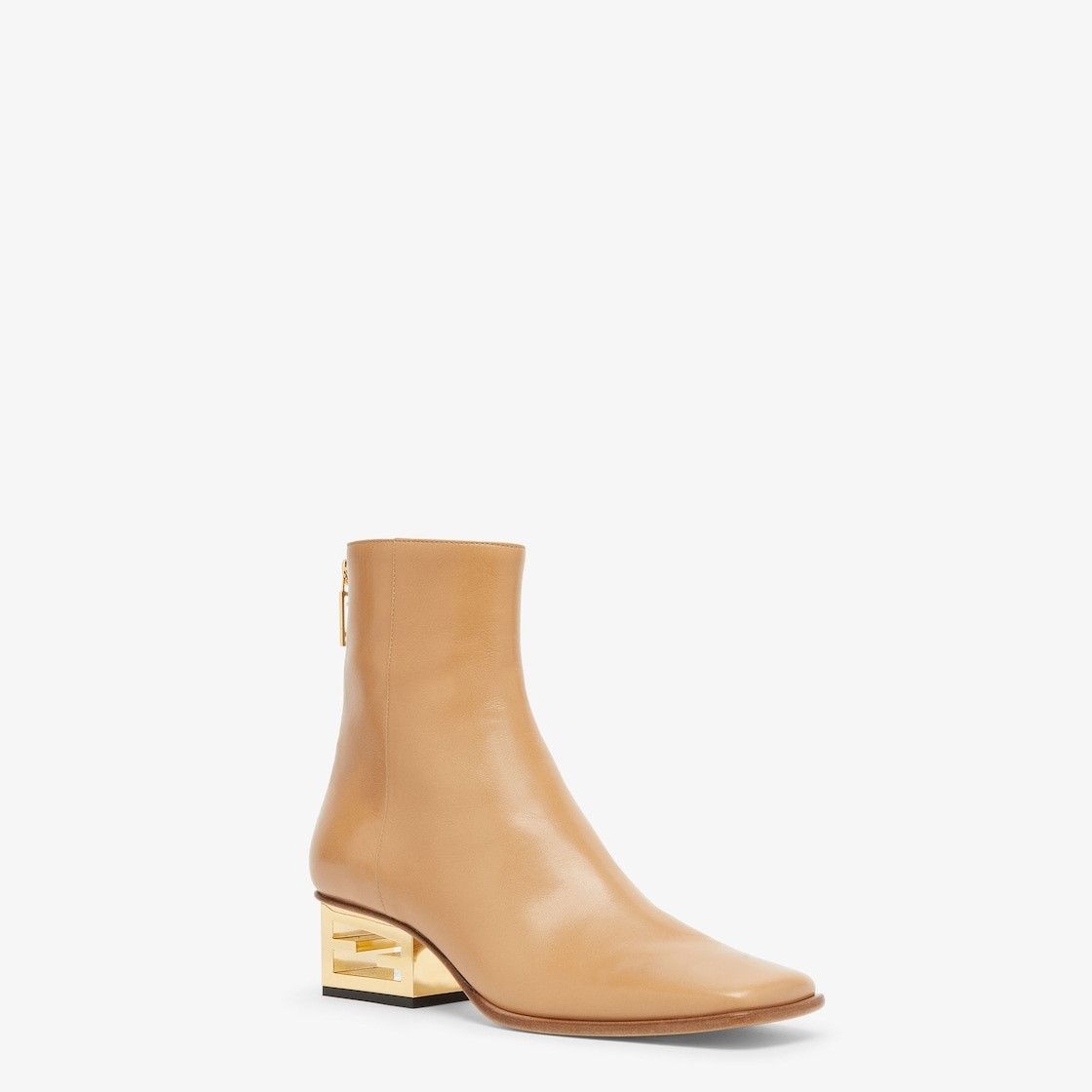 Fendi o1loc1c0824 Baguette in Beige Size US 7 / IT 37 - 2 Thumbnail
