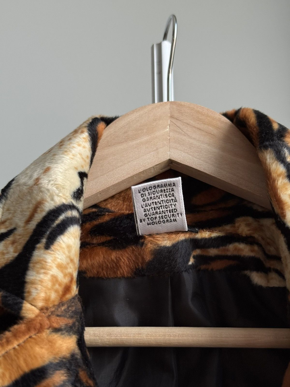 Dolce & Gabbana Dolce & Gabbana Leopard Tiger Jacket Archive Blazer Size M / US 6-8 / IT 42-44 - 16 Thumbnail