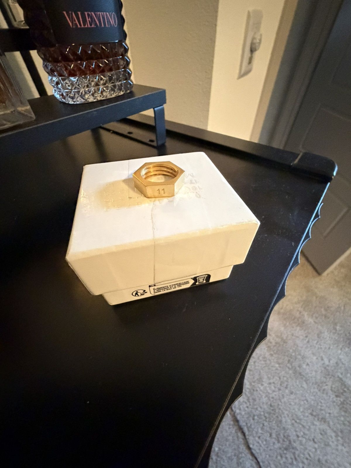 Maison Margiela Maison Margiela Gold Nut Ring Size ONE SIZE - 1 Preview