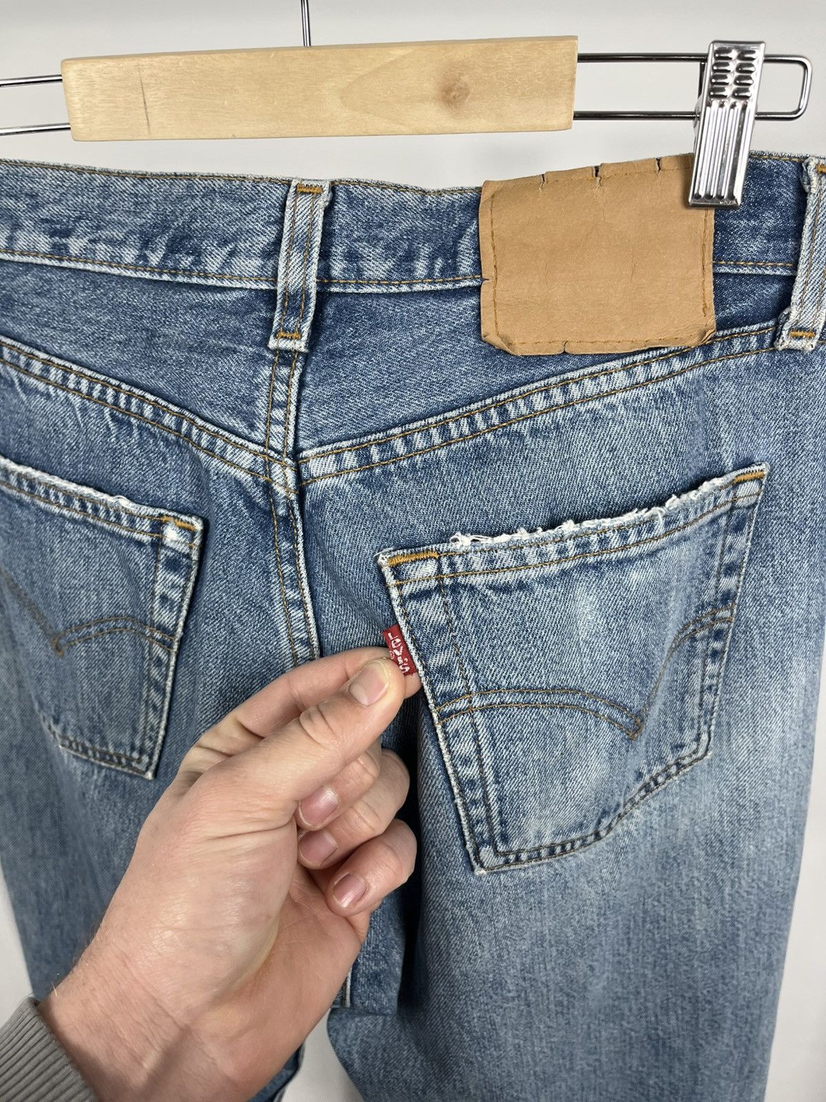 Levi's Vintage Levi’s 501 Jeans W29 L32 Made in USA Japanese Market Size US 29 - 5 Thumbnail