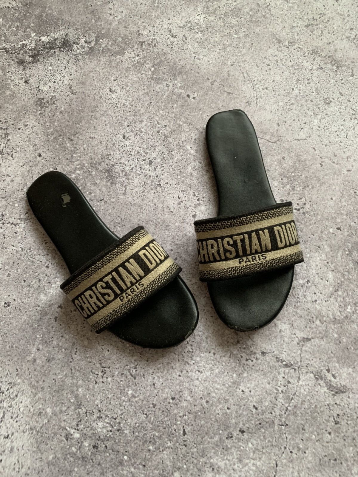 Dior 🔥CHRISTIAN DIOR DWAY SLIDE SANDALS Size US 10 / IT 40 - 1 Thumbnail
