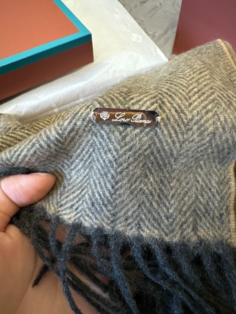 Loro Piana LORO PIANA 100% cashmere scarf Size ONE SIZE - 2 Thumbnail