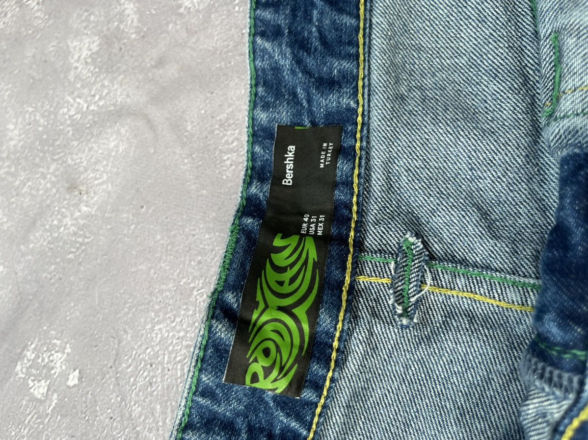 Other Basketball Y2K Dennis Rodman Embroidered Denim Shorts 31 Size US 31 - 7 Thumbnail
