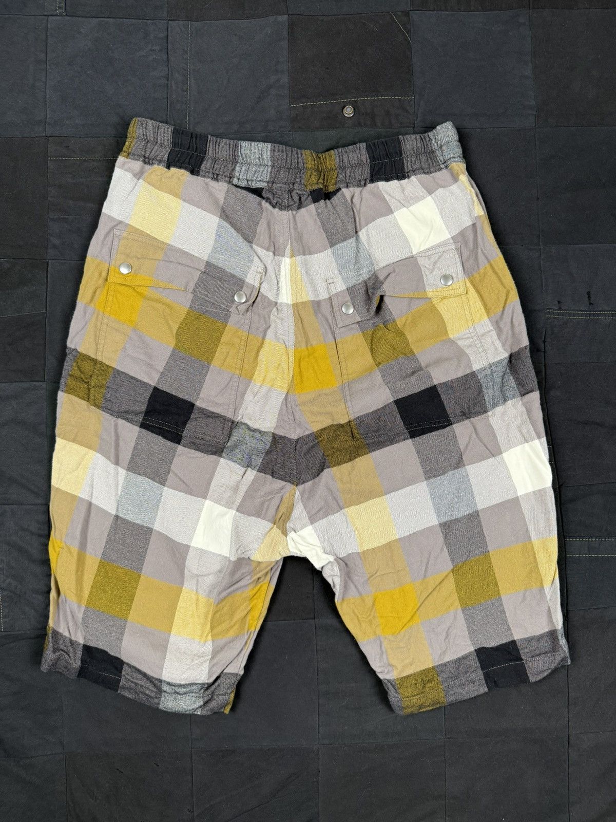 Rick Owens Plaid Bela Pod Shorts Size US 34 / EU 50 - 3 Thumbnail