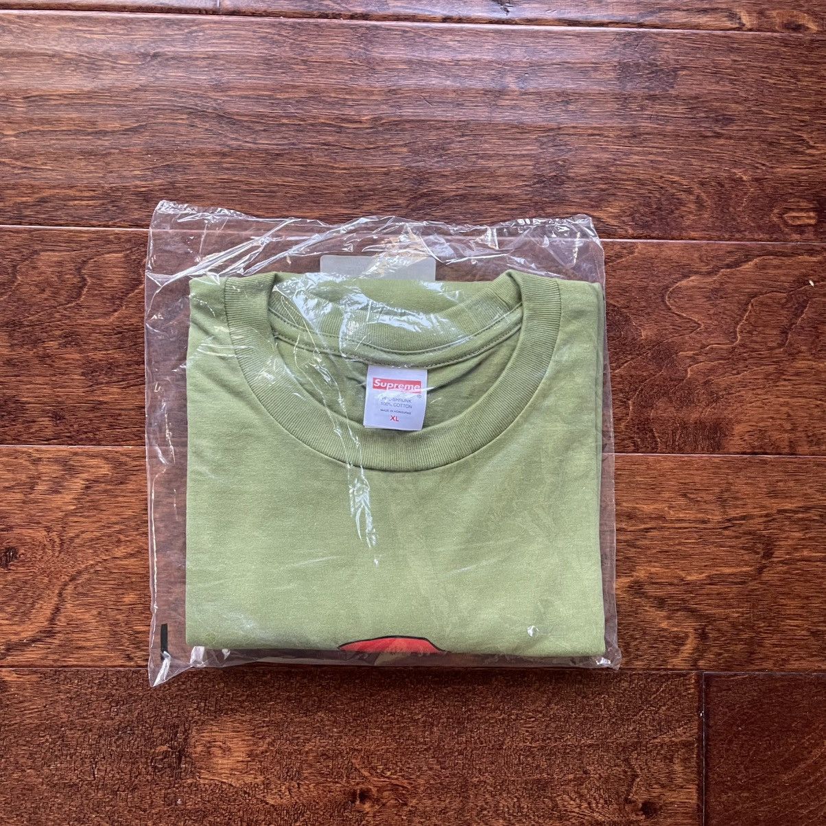 Supreme Supreme Grinch Tee Green Size US XL / EU 56 / 4 - 2 Thumbnail