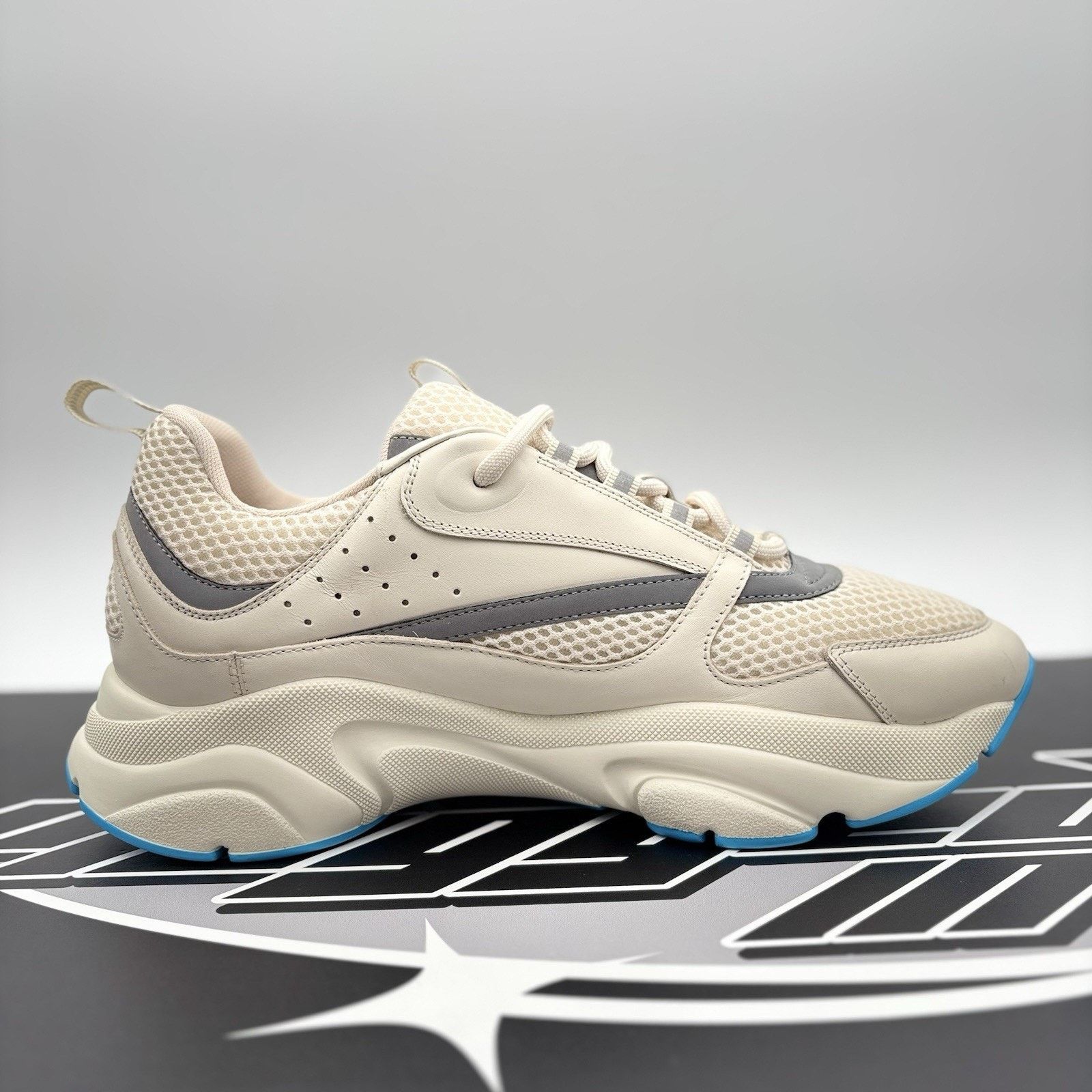 Dior Dior B22 Sneaker ' Cream, Light Blue ' | SUPER CLEAN! Size US 10 / EU 43 - 13 Thumbnail