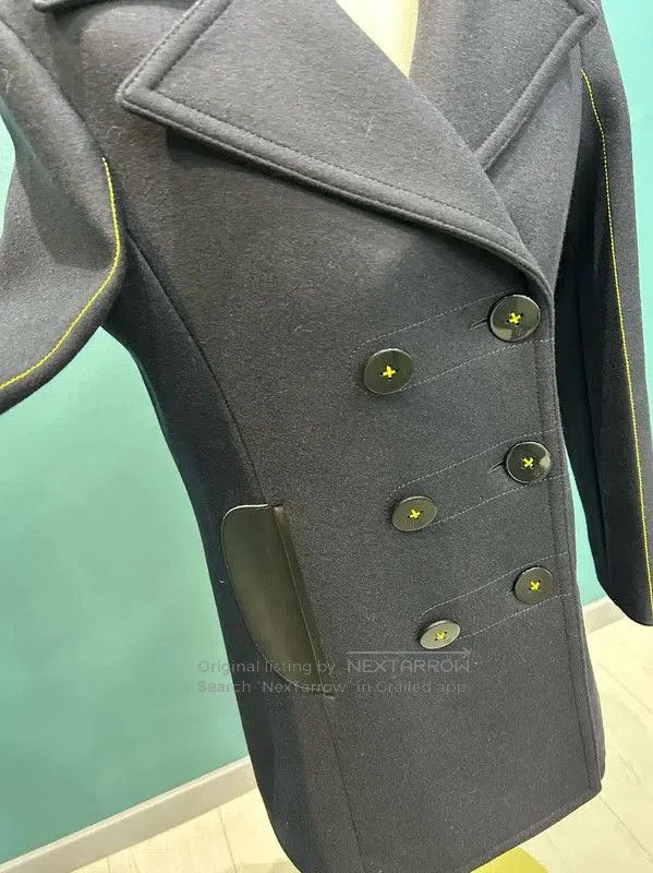 Louis Vuitton Louis Vuitton Double Breasted Wool Coat for Women . Size S / US 4 / IT 40 - 5 Thumbnail